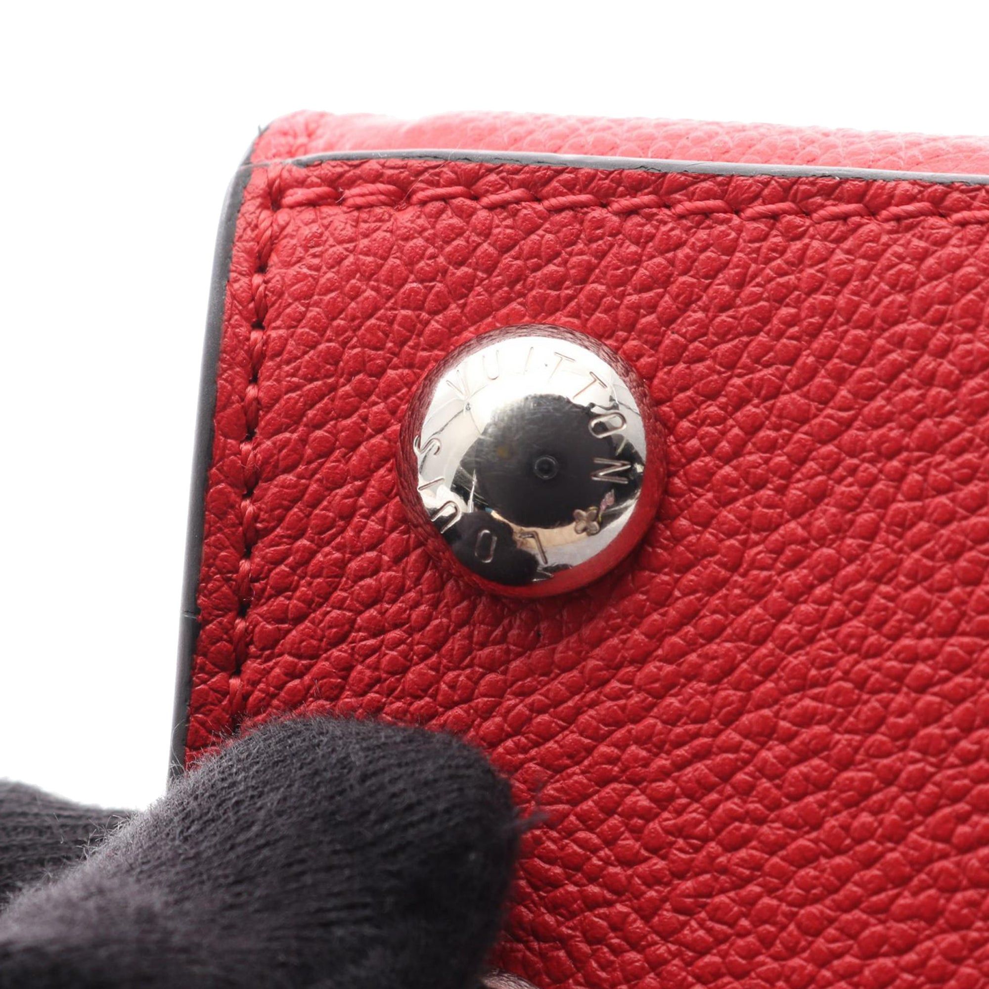 Louis Vuitton Empreinte Mini Pont Neuf Size ONE SIZE - 10 Thumbnail
