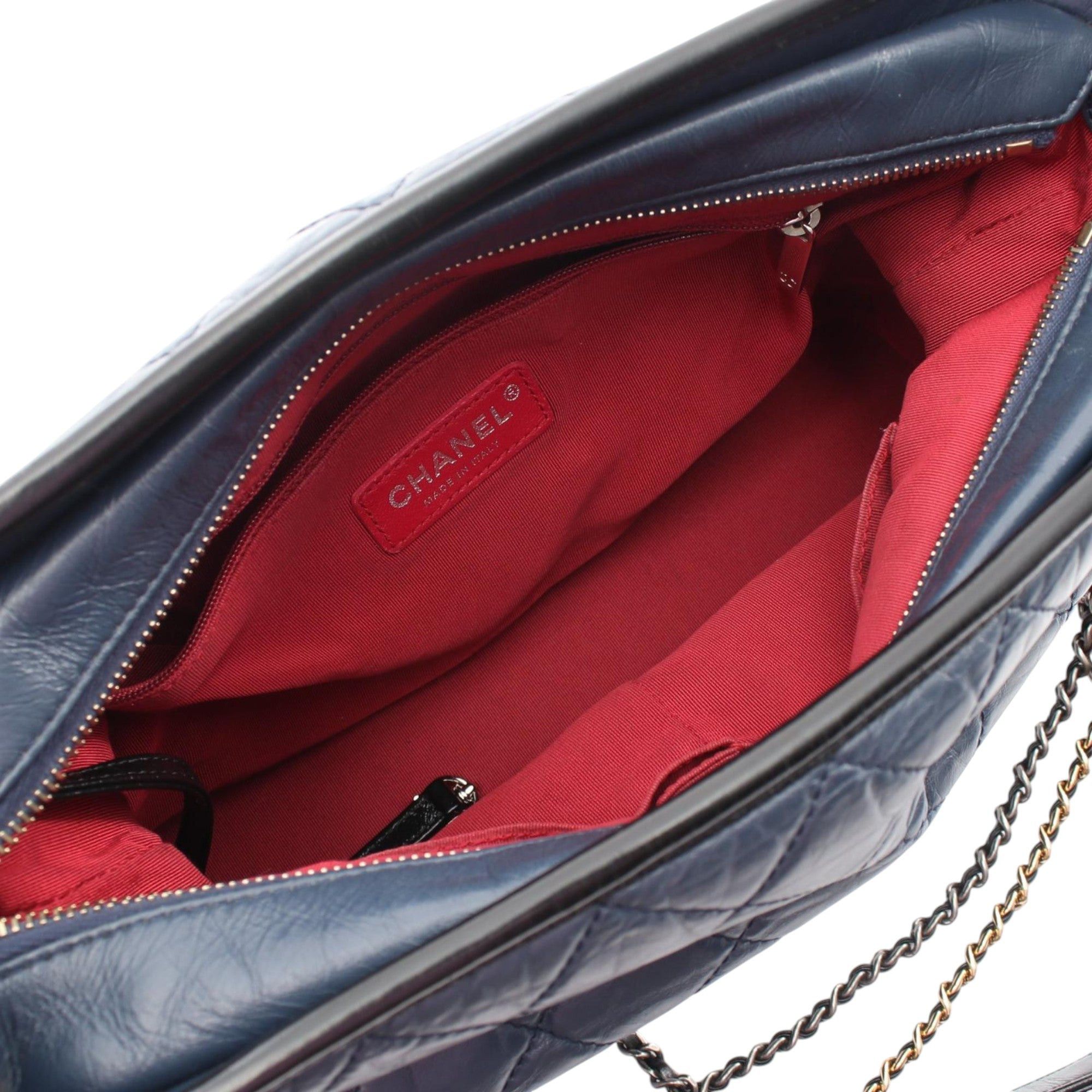 Chanel Bicolor Aged Calfskin Gabrielle Crossbody Size ONE SIZE - 3 Thumbnail