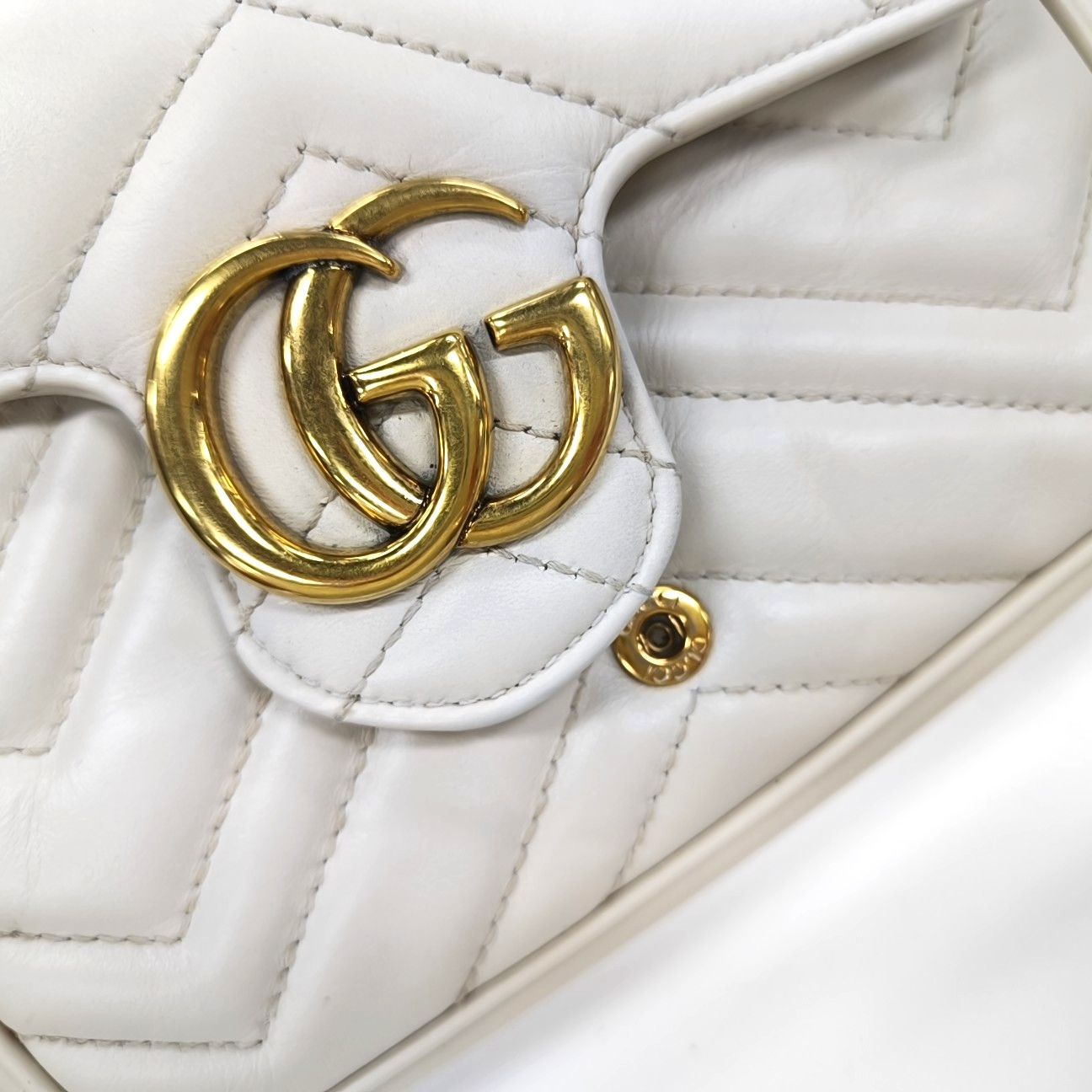 Gucci Gucci GG Marmont Mini Quilted Leather Bag Size ONE SIZE - 10 Thumbnail