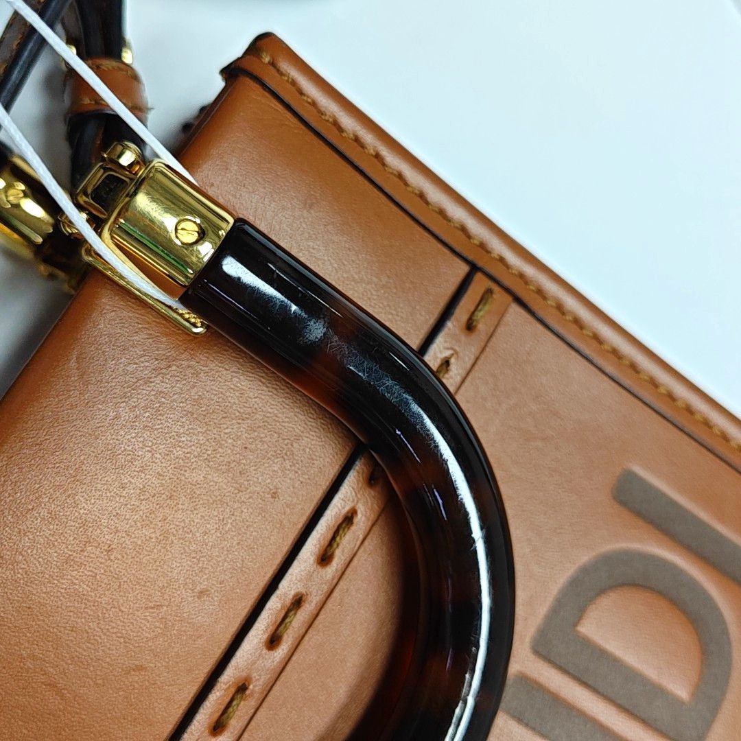 Fendi Fendi Sunshine Brown Leather Embossed Tote Bag One Size Size ONE SIZE - 10 Thumbnail