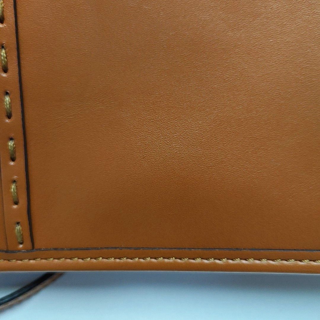 Fendi Fendi Sunshine Brown Leather Embossed Tote Bag One Size Size ONE SIZE - 12 Thumbnail