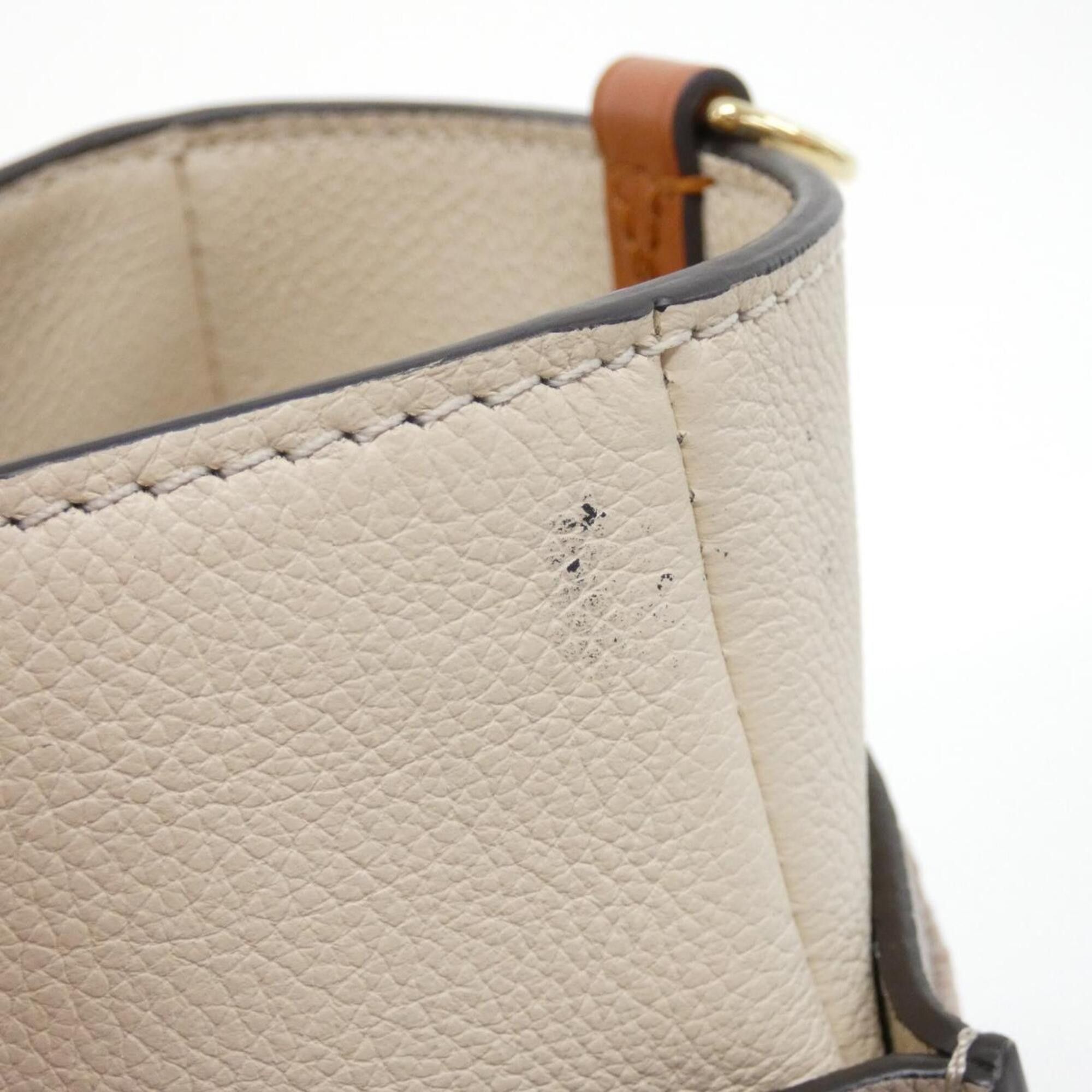 Louis Vuitton Louis Vuitton On My Side MM M53825 Handbag Size ONE SIZE - 5 Thumbnail
