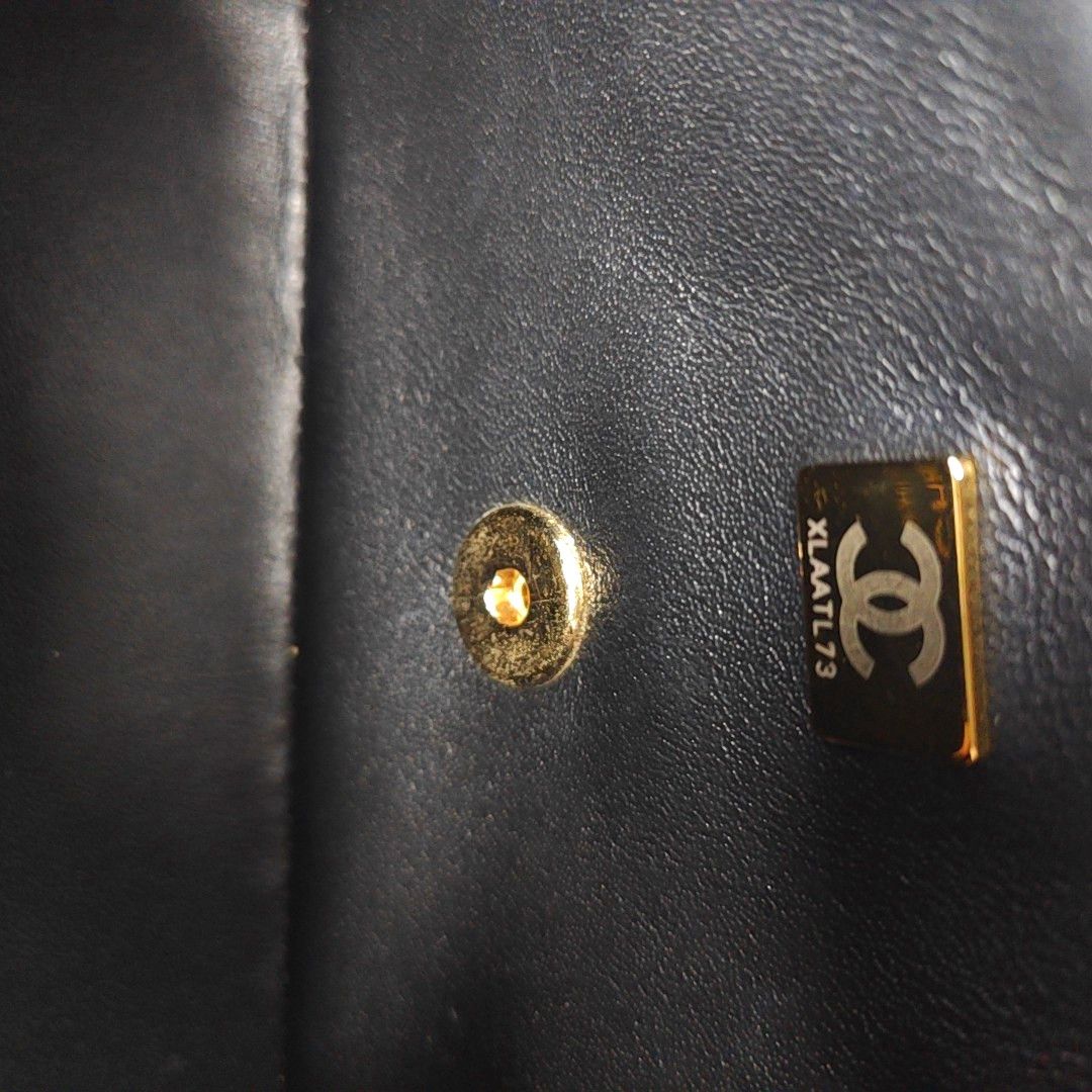 Chanel CHANEL Classic Flap Lambskin Quilted Handle Bag Size ONE SIZE - 16 Thumbnail