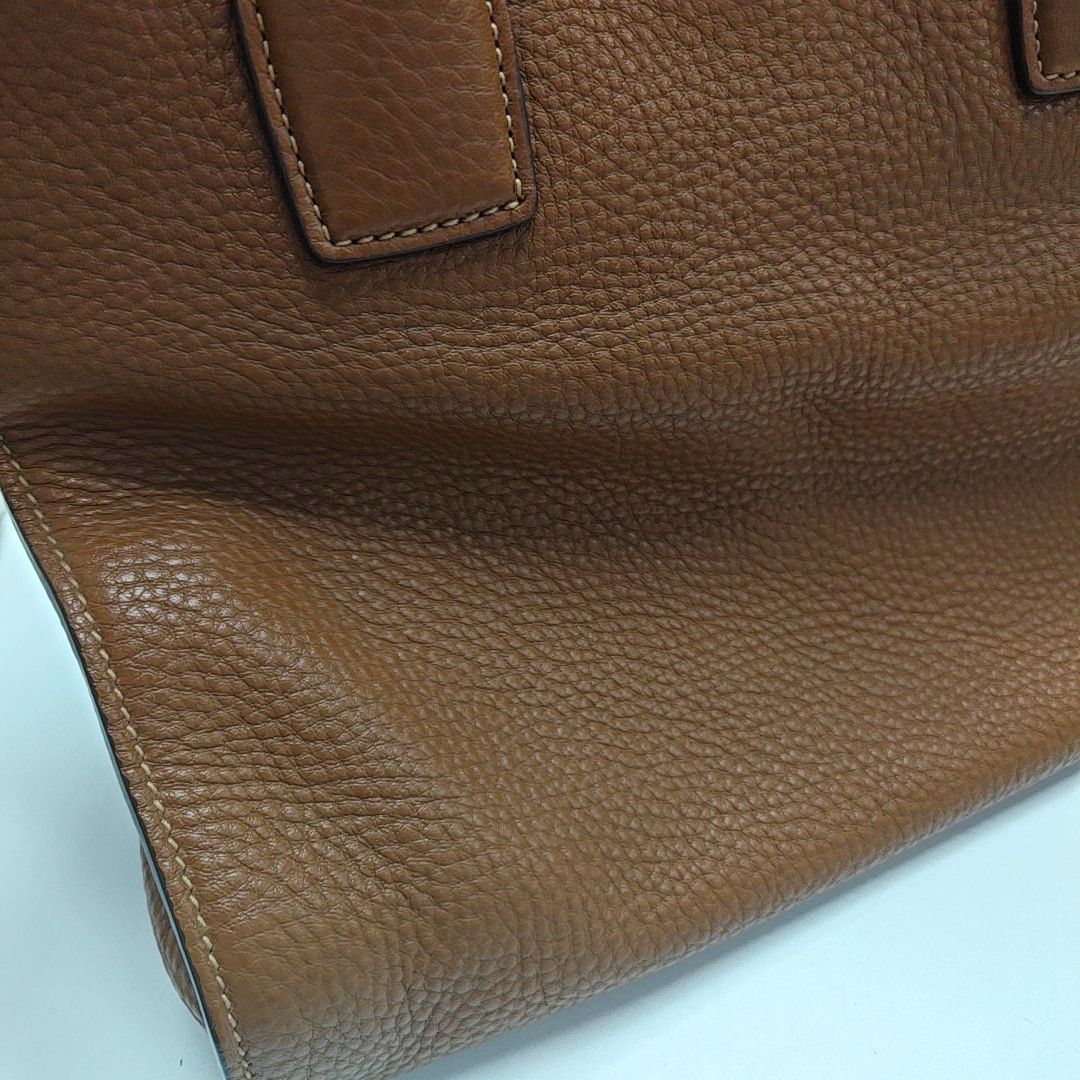 Prada Prada Brown Leather Logo Tote Bag Size ONE SIZE - 9 Thumbnail