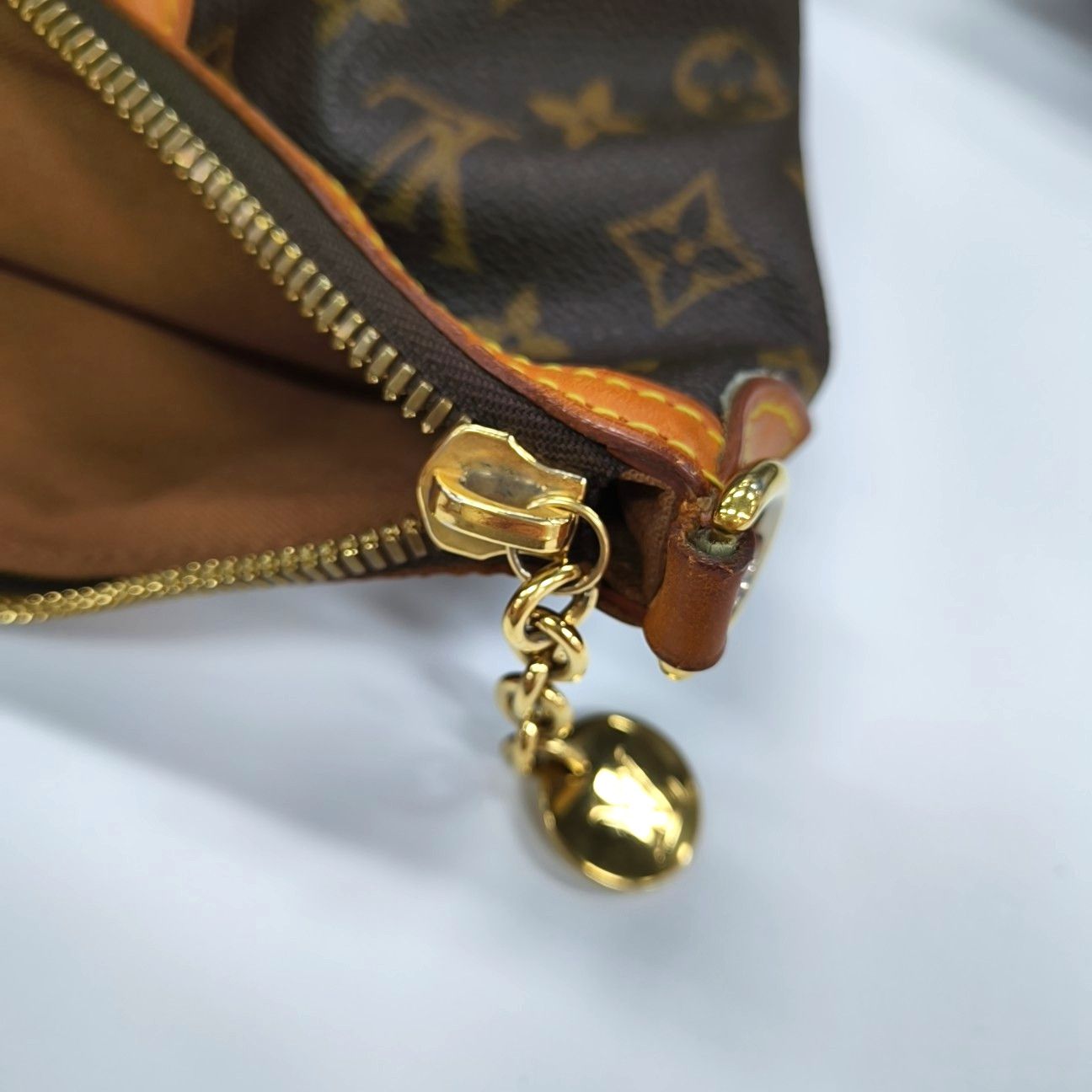 Louis Vuitton Louis Vuitton Palermo Monogram Shoulder Bag Size OS Size ONE SIZE - 15 Thumbnail