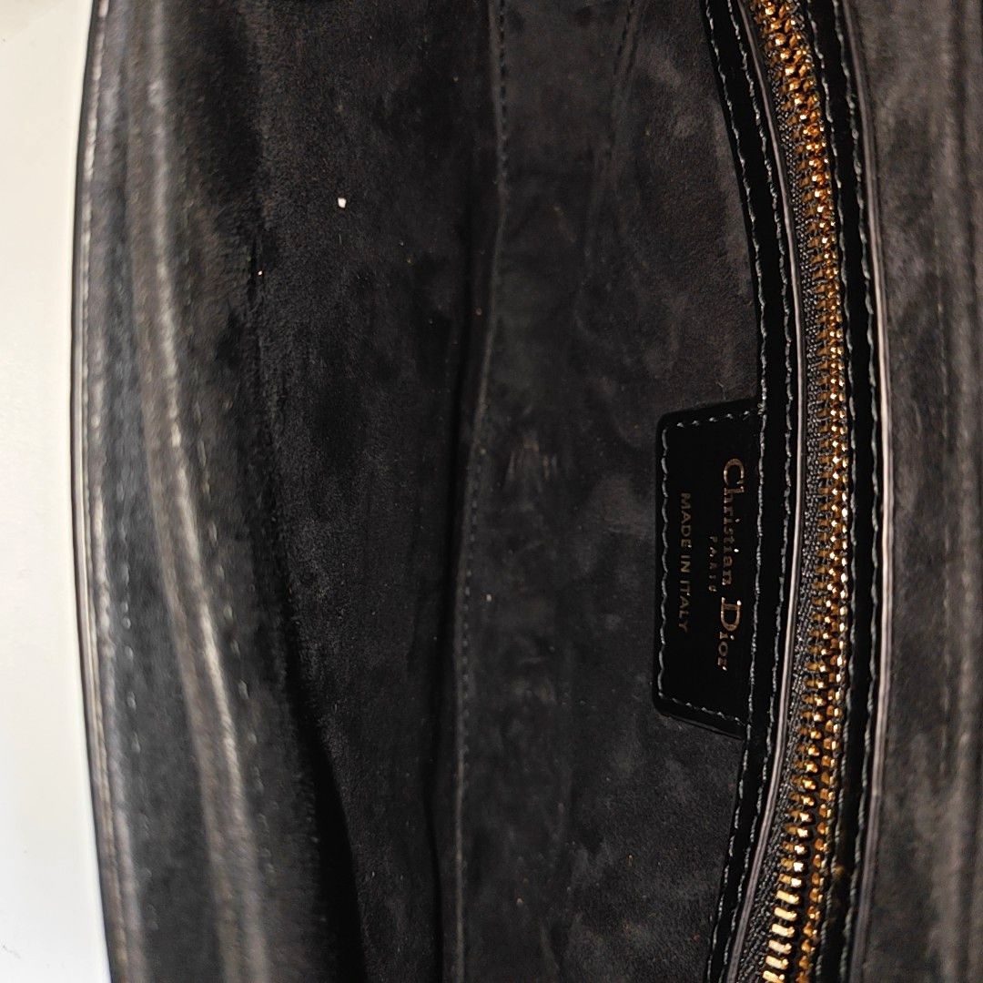 Dior Dior CD Embossed Leather Shoulder Bag Size ONE SIZE - 7 Thumbnail
