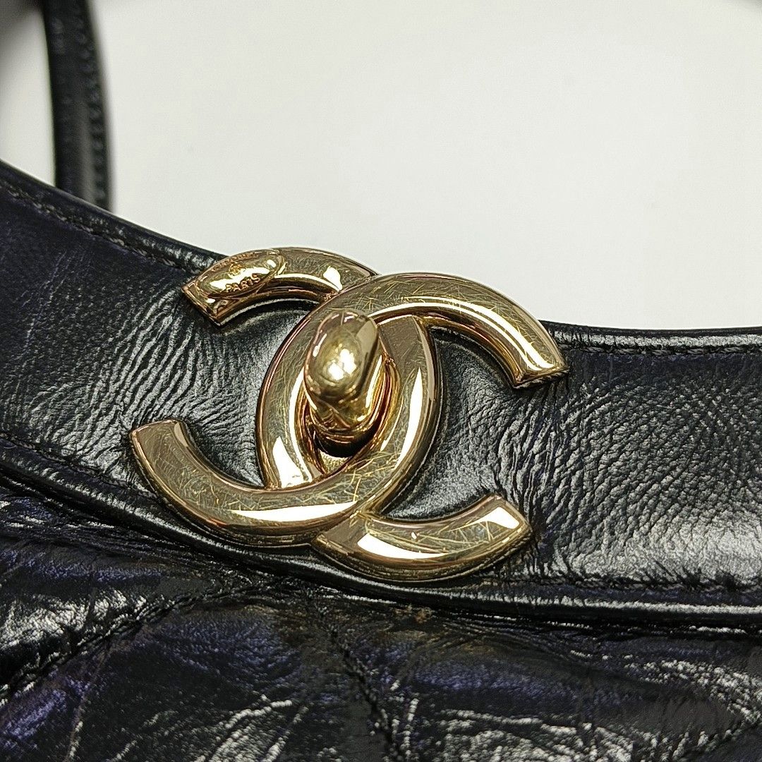 Chanel Chanel 31 Quilted Leather Tote Bag Large Size ONE SIZE - 9 Thumbnail