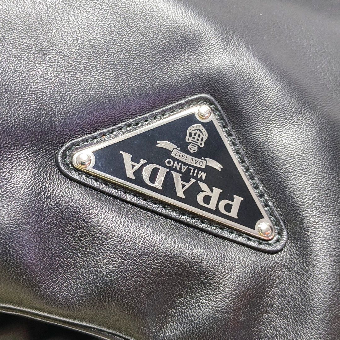 Prada Prada Soft Nappa Leather Logo Tote Bag Size ONE SIZE - 9 Thumbnail