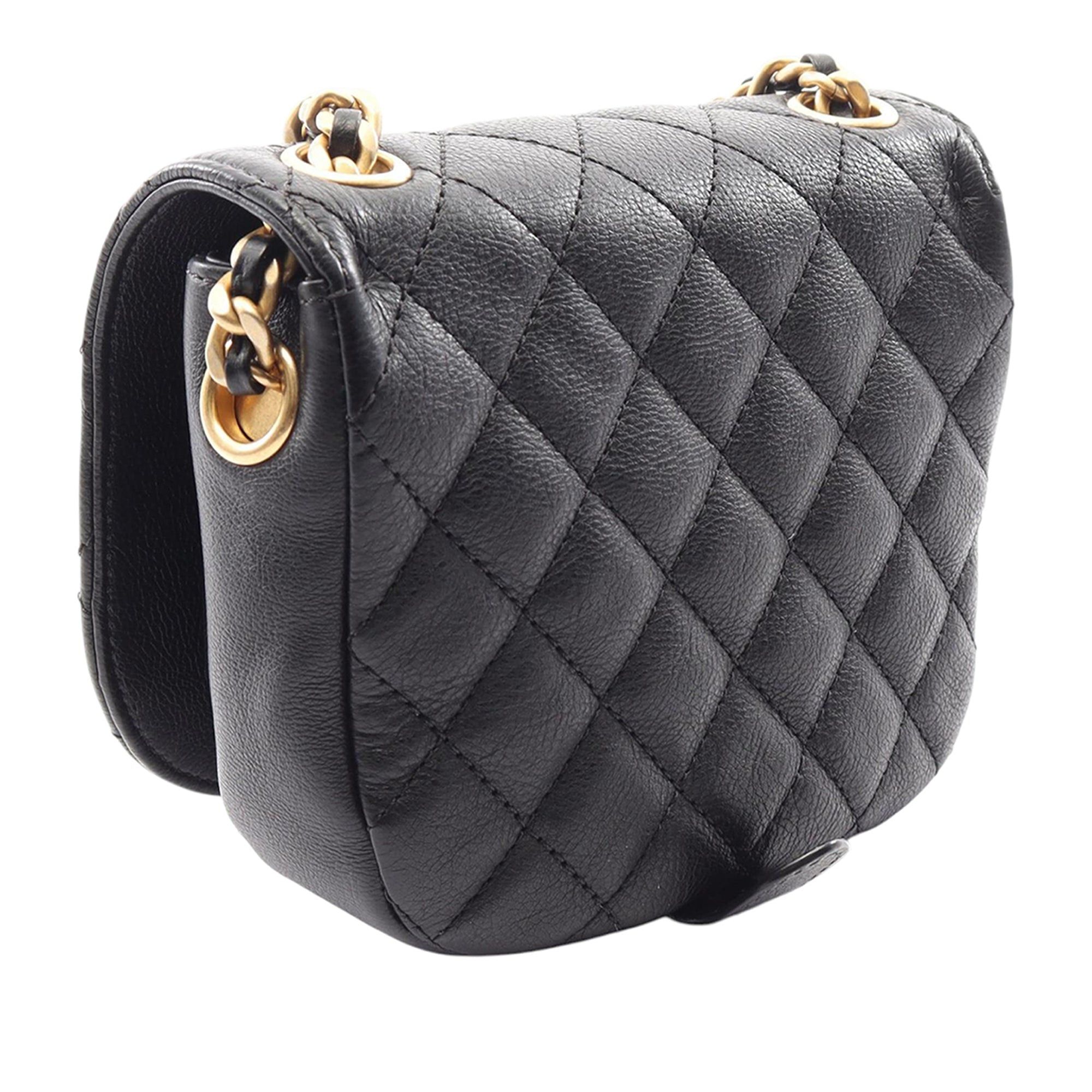 Chanel Quilted Grained Calfskin Casual Trip Messenger Size ONE SIZE - 2 Thumbnail