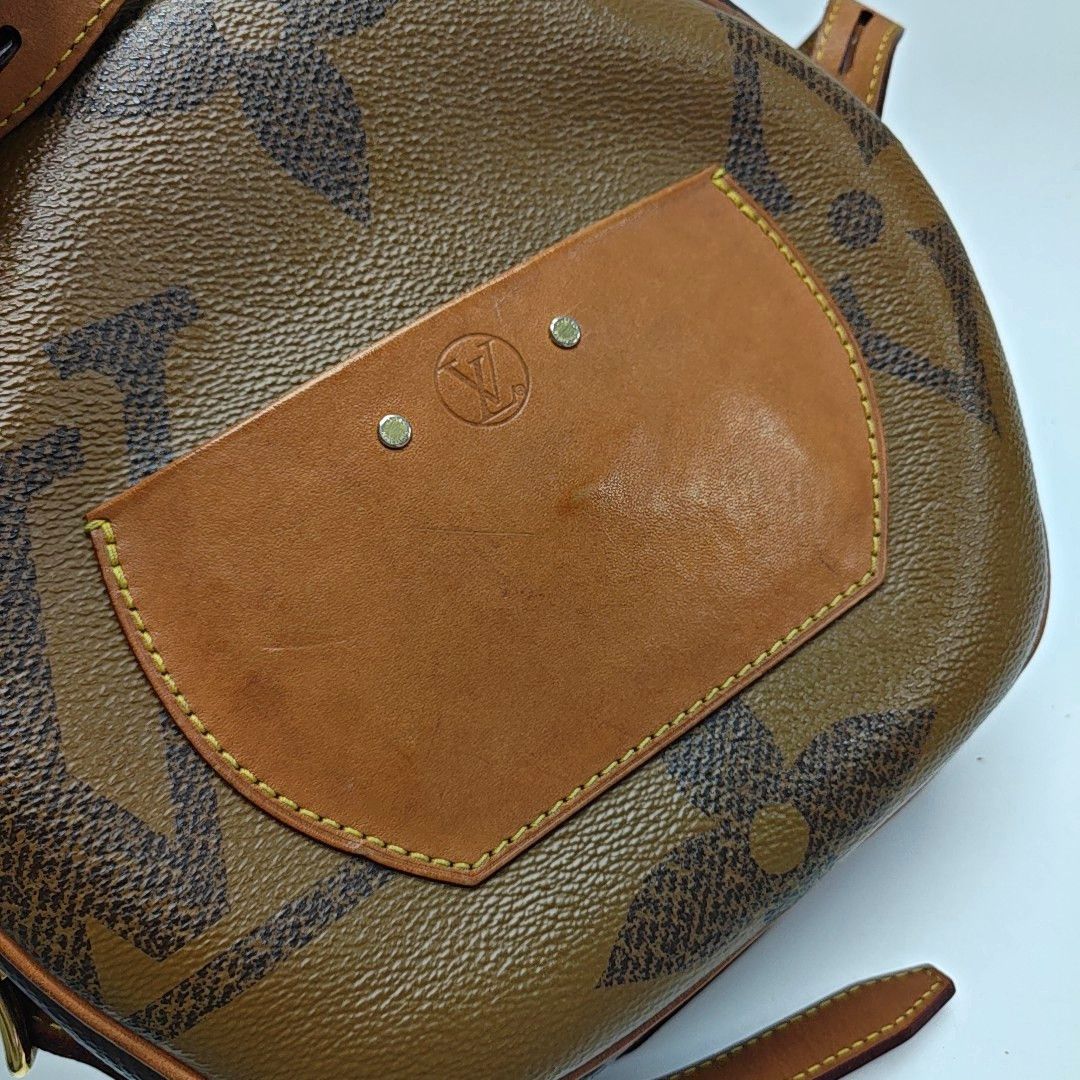 Louis Vuitton Louis Vuitton Boite Chapeau Monogram Shoulder Bag Size ONE SIZE - 15 Thumbnail