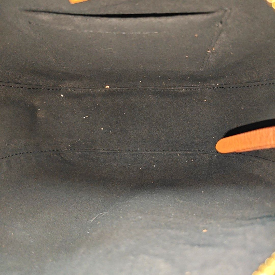 Louis Vuitton Louis Vuitton Boite Chapeau Monogram Shoulder Bag Size ONE SIZE - 7 Thumbnail