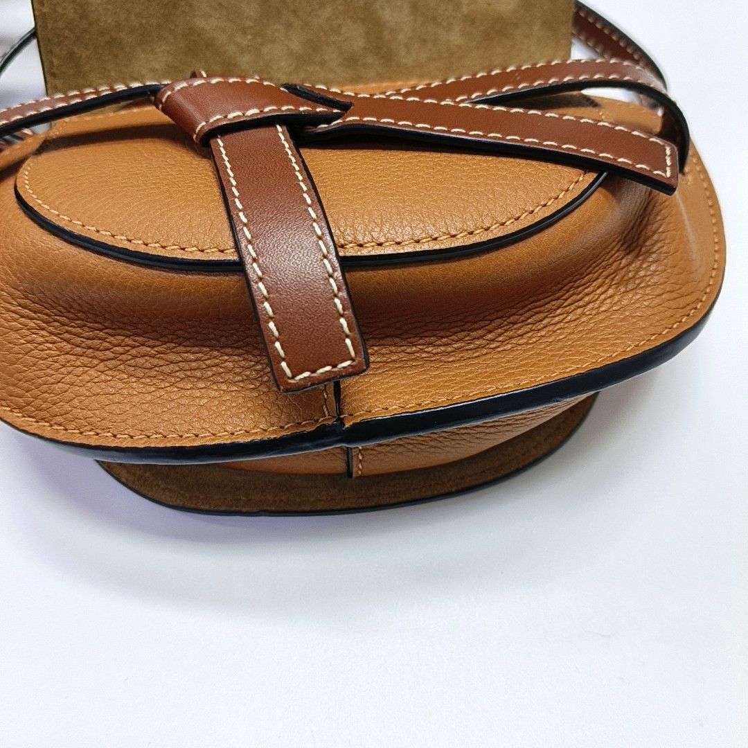 Loewe Loewe Gate Mini Leather Shoulder Bag Brown Size ONE SIZE - 10 Thumbnail