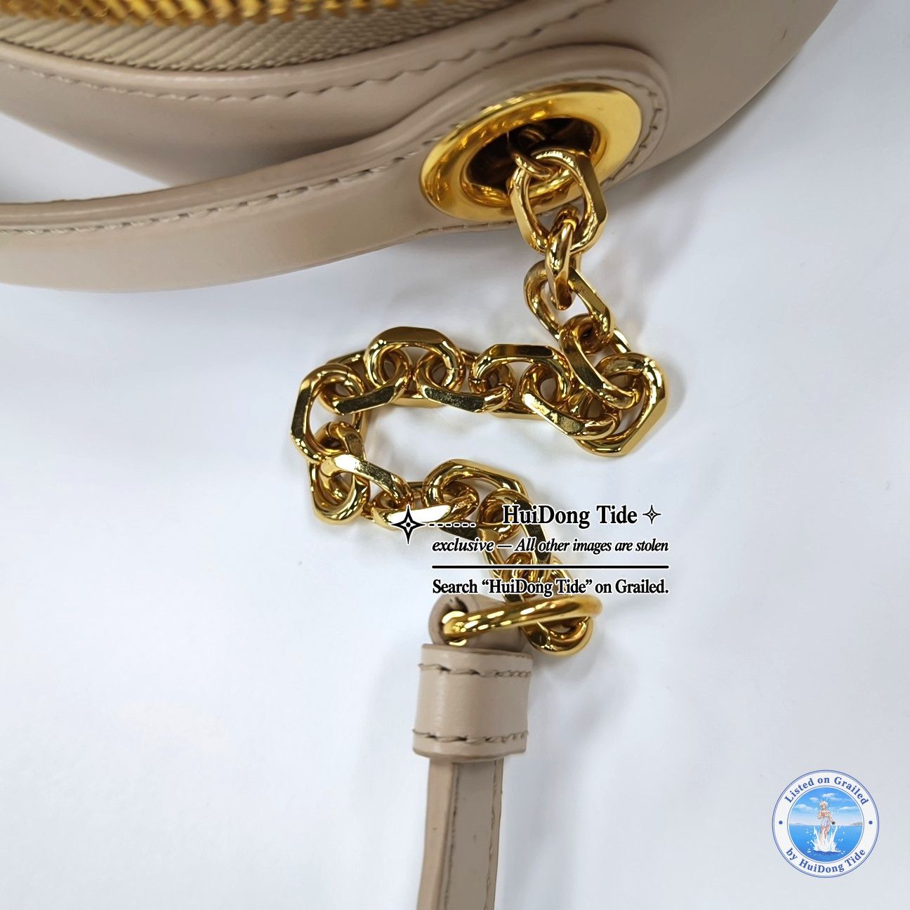 Dior Dior CD Signature Embossed Leather Shoulder Bag Size ONE SIZE - 9 Thumbnail