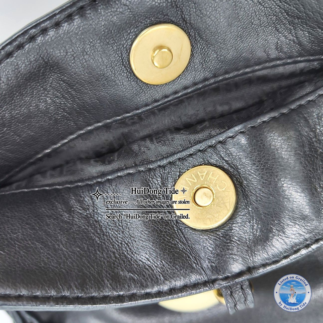 Chanel CHANEL Leather Shoulder Bag with Gold Hardware Size ONE SIZE - 10 Thumbnail