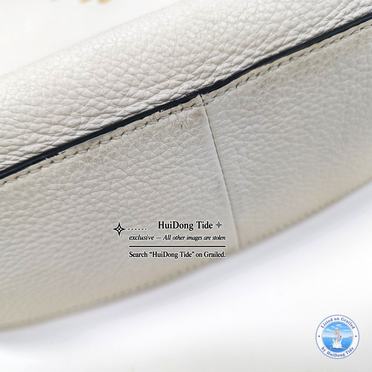 Prada Prada Pebbled Leather Shoulder Bag White Size ONE SIZE - 13 Thumbnail
