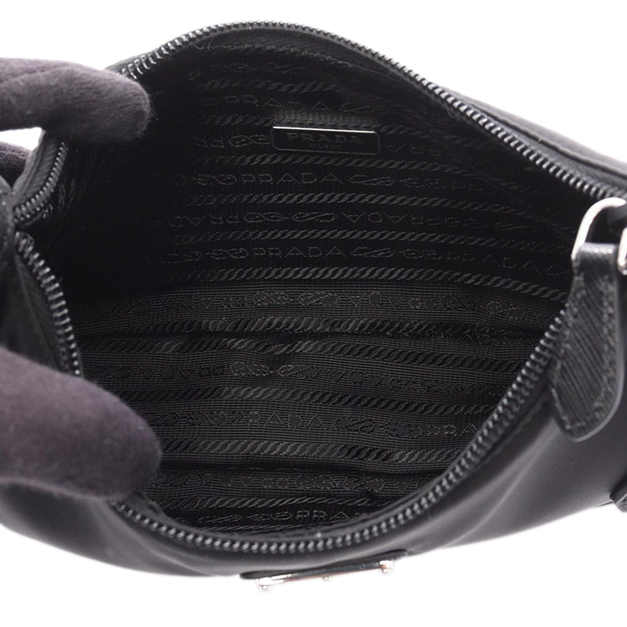 Prada Re Nylon Re Edition 2000 Shoulder Bag Size ONE SIZE - 3 Thumbnail