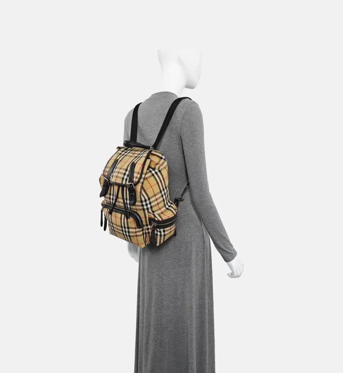 Burberry BURBERRY The Rucksack Medium khaki nylon backpack silver hardware Size ONE SIZE - 2 Thumbnail