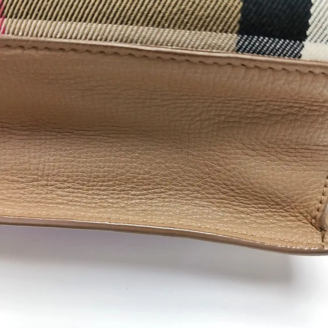 Burberry BURBERRY Macken khaki cowhide leather crossbody bag gold hardware detachable str Size ONE SIZE - 14 Thumbnail