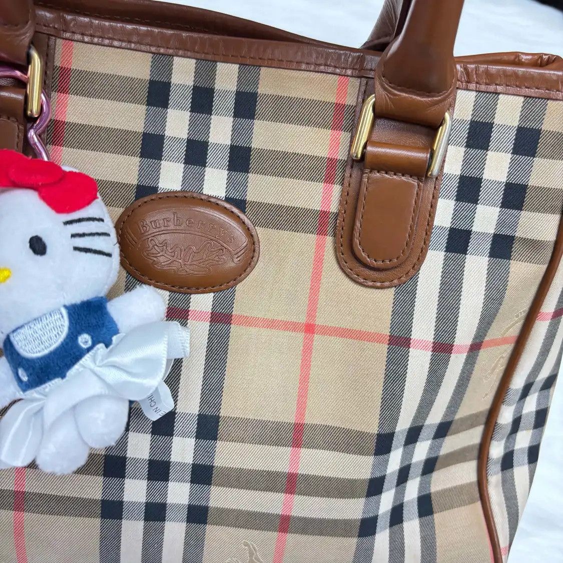 Burberry BURBERRY khaki canvas war horse plaid handbag Size ONE SIZE - 9 Thumbnail