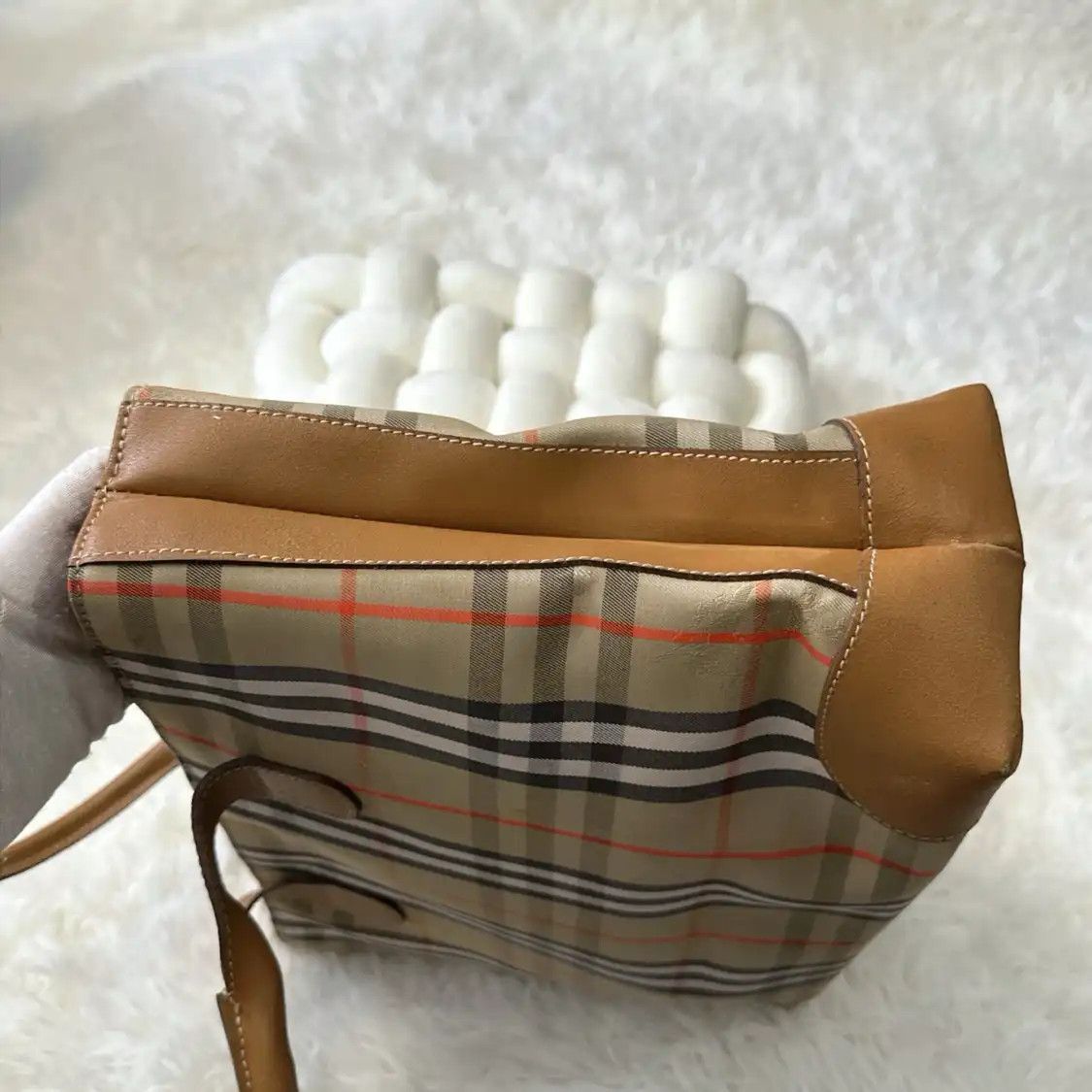 Burberry BURBERRY Nova Check khaki coated canvas war horse plaid handbag gold hardware Size ONE SIZE - 8 Thumbnail