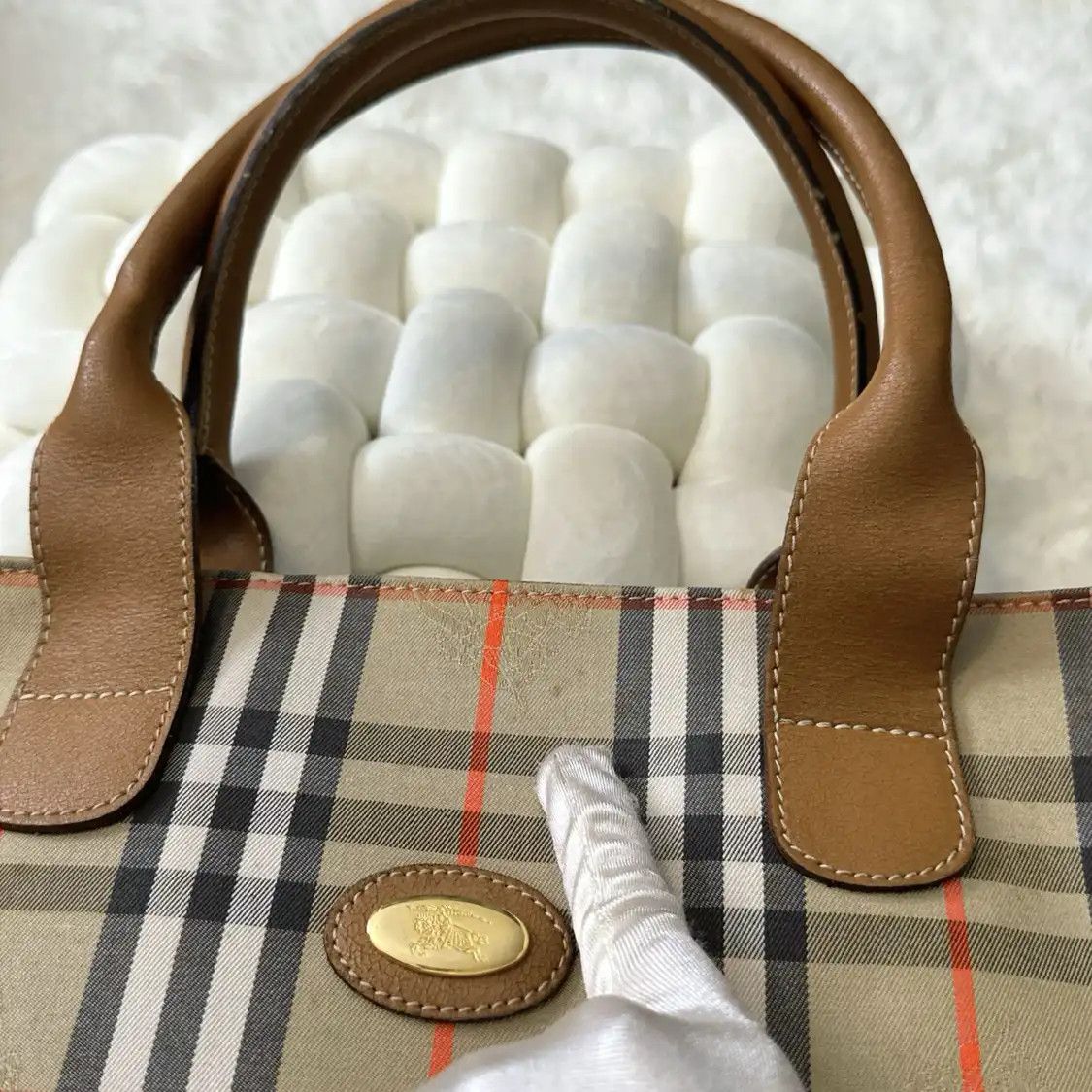 Burberry BURBERRY Nova Check khaki coated canvas war horse plaid handbag gold hardware Size ONE SIZE - 18 Thumbnail