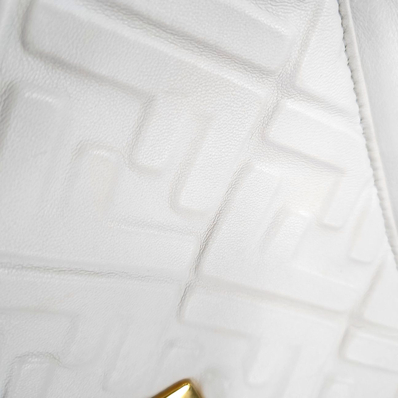 Fendi Fendi Baguette Embossed Leather Shoulder Bag Size ONE SIZE - 8 Thumbnail