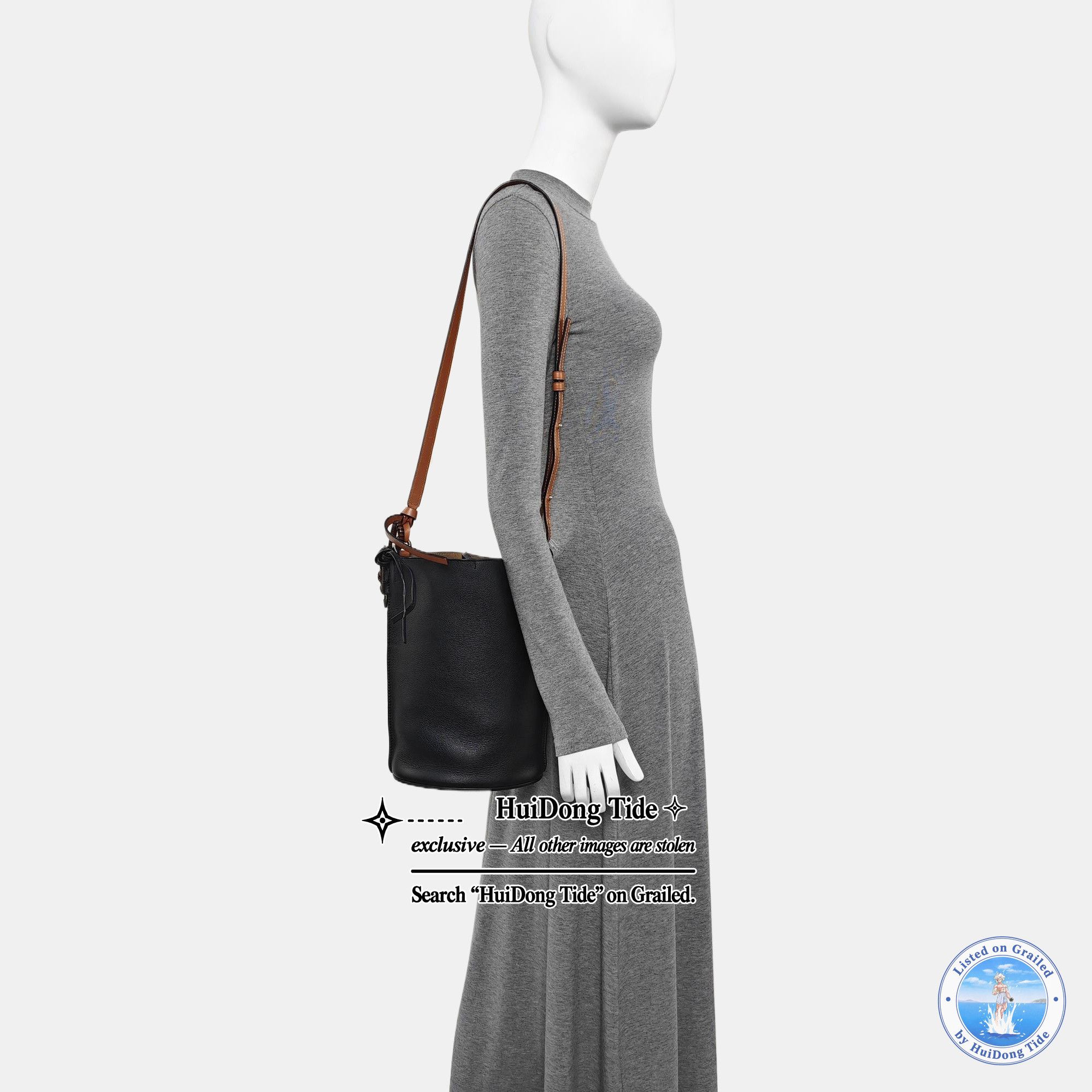 Loewe Loewe Gate Leather Shoulder Bag Size ONE SIZE - 2 Thumbnail