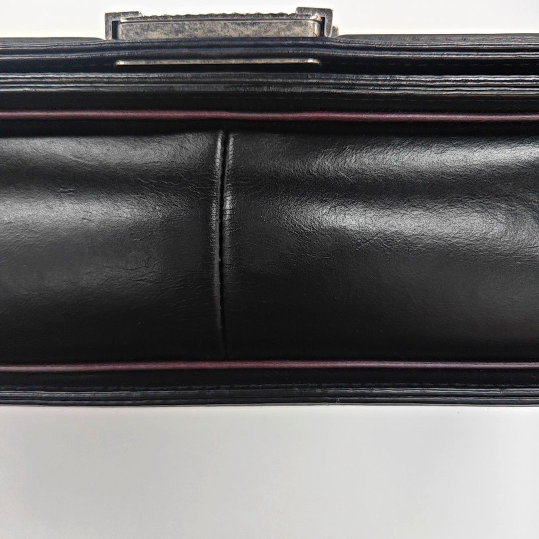 Chanel Chanel Boy Chanel Quilted Leather Shoulder Bag Size ONE SIZE - 14 Thumbnail