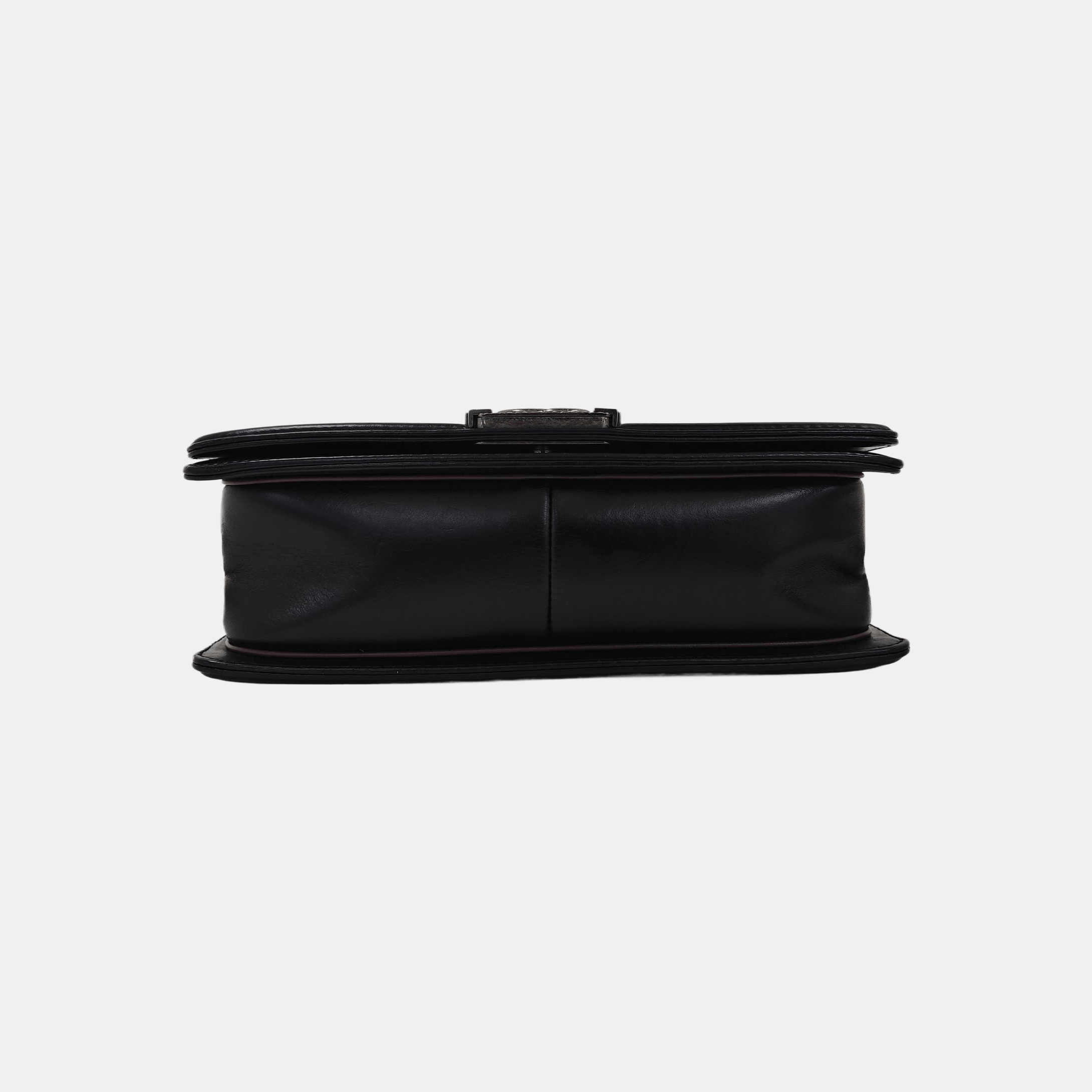 Chanel Chanel Boy Chanel Quilted Leather Shoulder Bag Size ONE SIZE - 6 Thumbnail