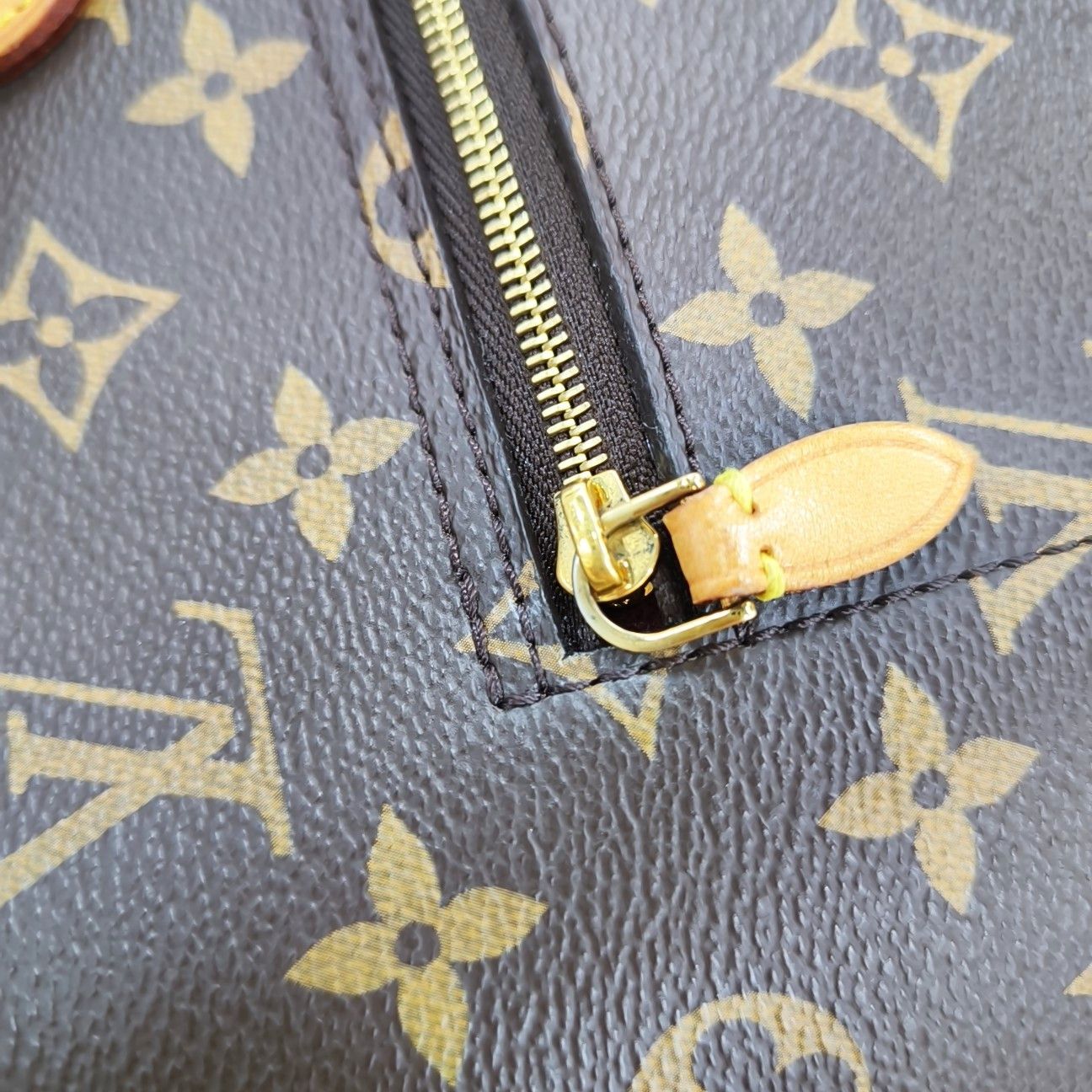 Louis Vuitton Louis Vuitton Monogram Montsouris Backpack Size OS Size ONE SIZE - 7 Thumbnail