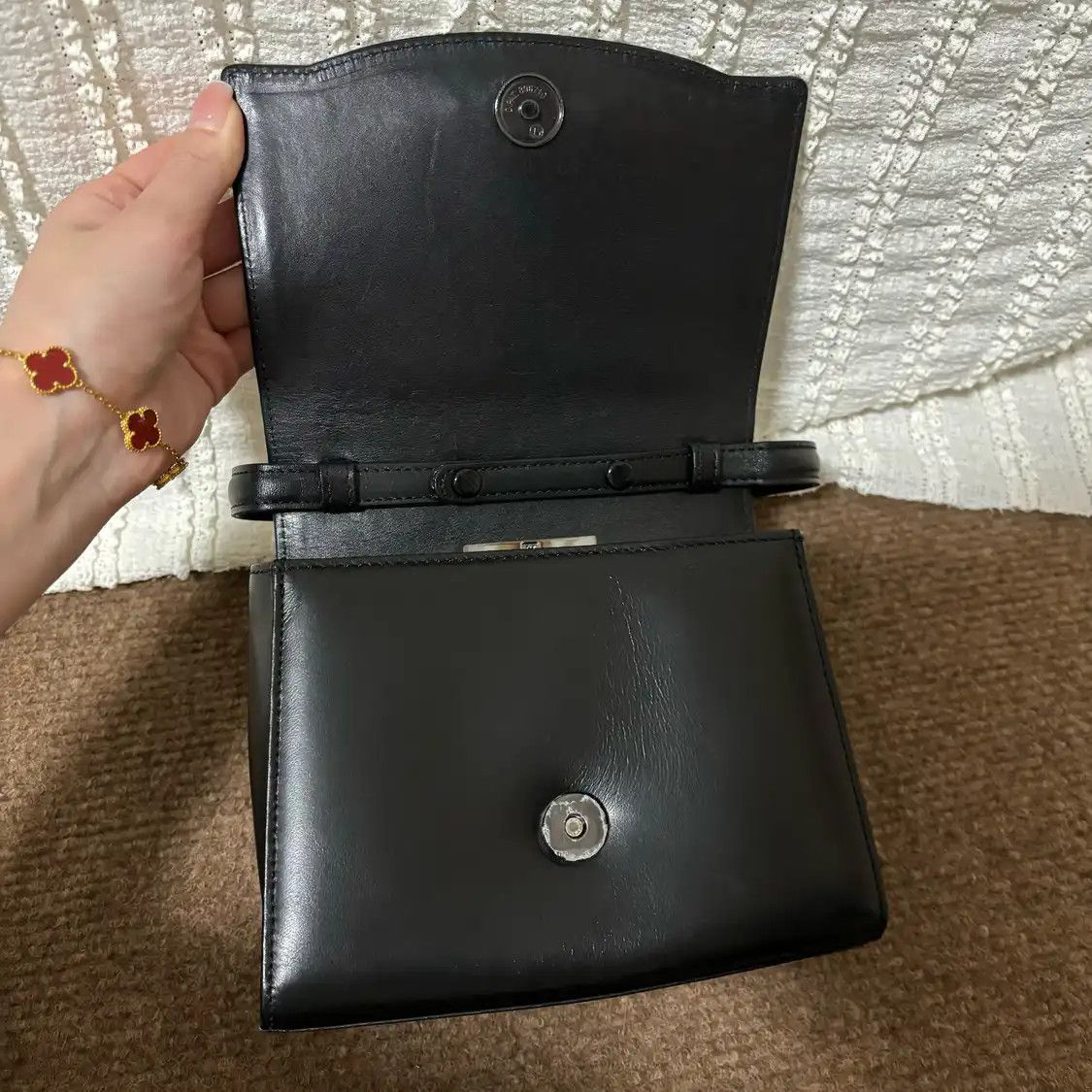 Givenchy GIVENCHY black leather shoulder bag detachable strap Size ONE SIZE - 10 Thumbnail