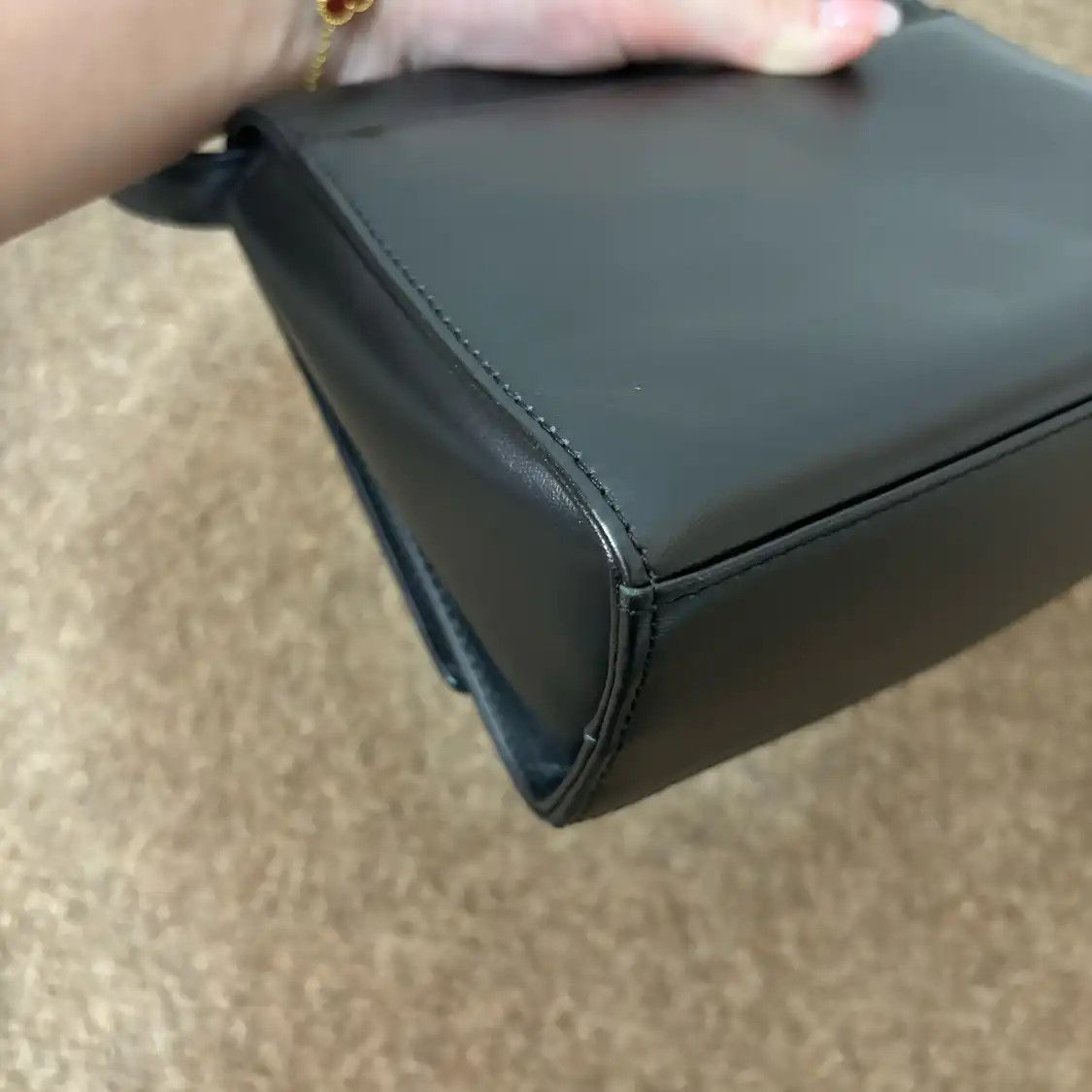 Givenchy GIVENCHY black leather shoulder bag detachable strap Size ONE SIZE - 9 Thumbnail