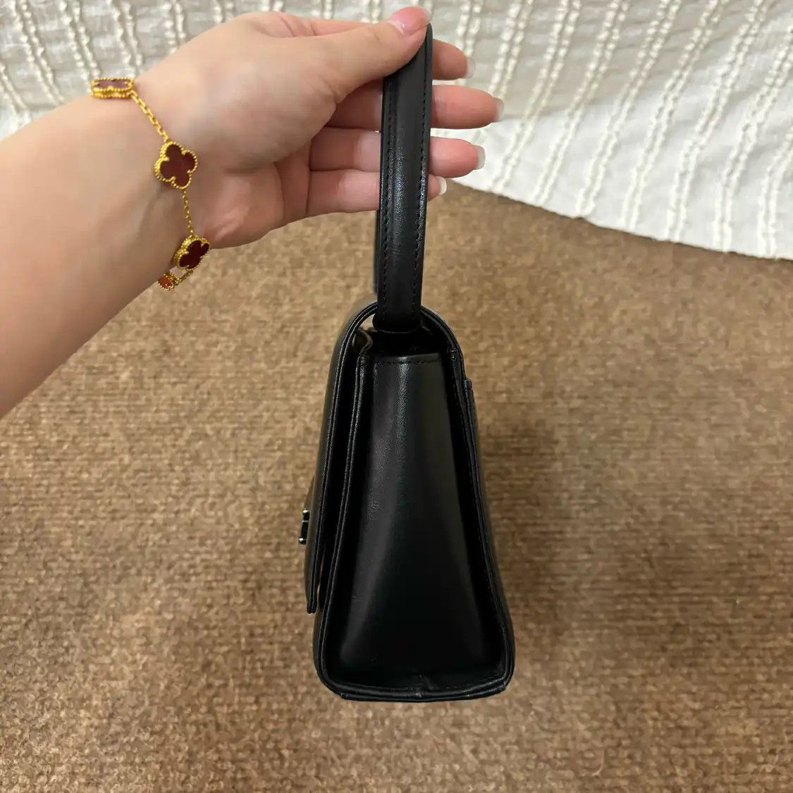 Givenchy GIVENCHY black leather shoulder bag detachable strap Size ONE SIZE - 6 Thumbnail
