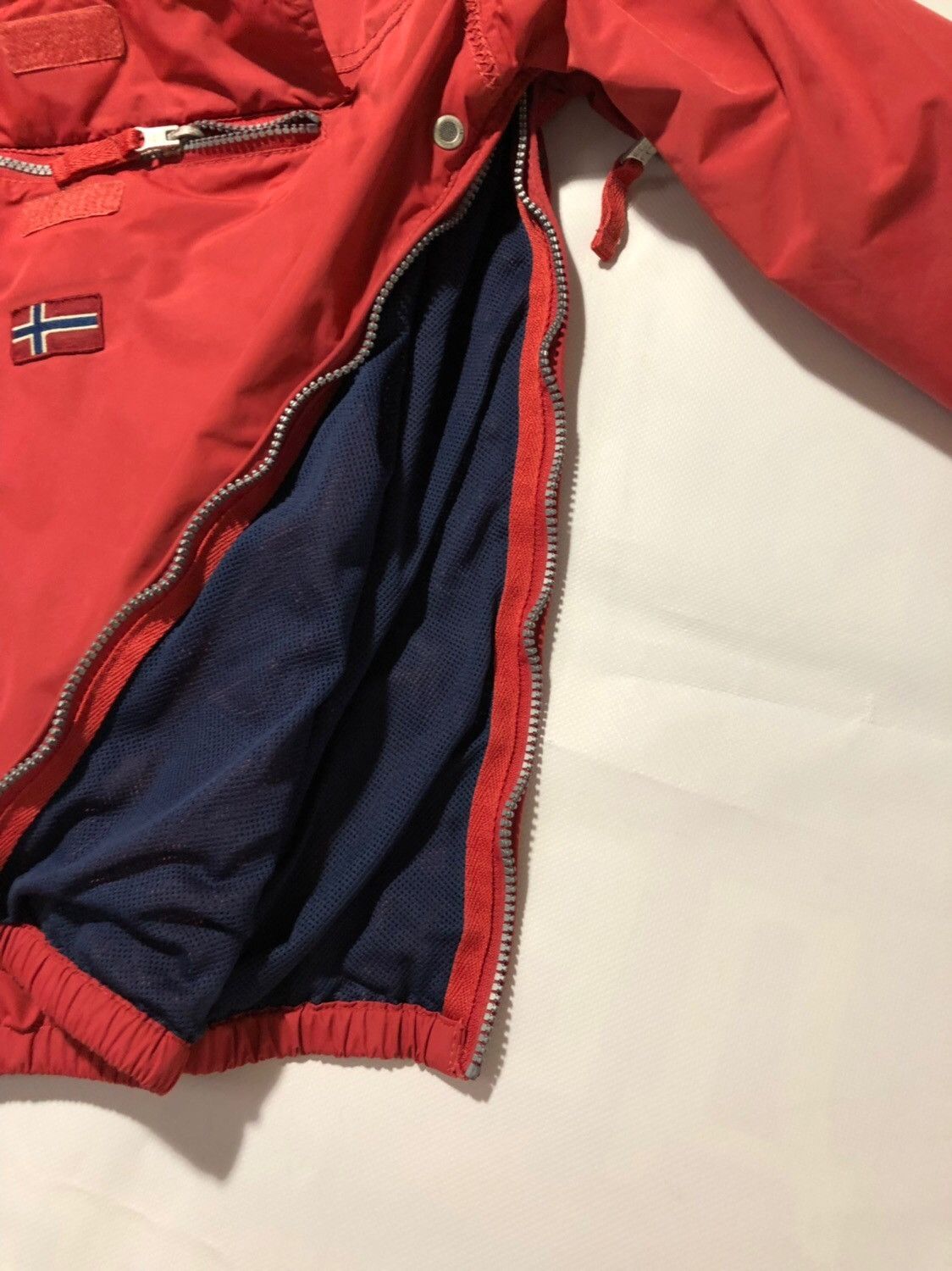 Napapijri INDONESIA 115435 RN Size US L / EU 52-54 / 3 - 7 Thumbnail