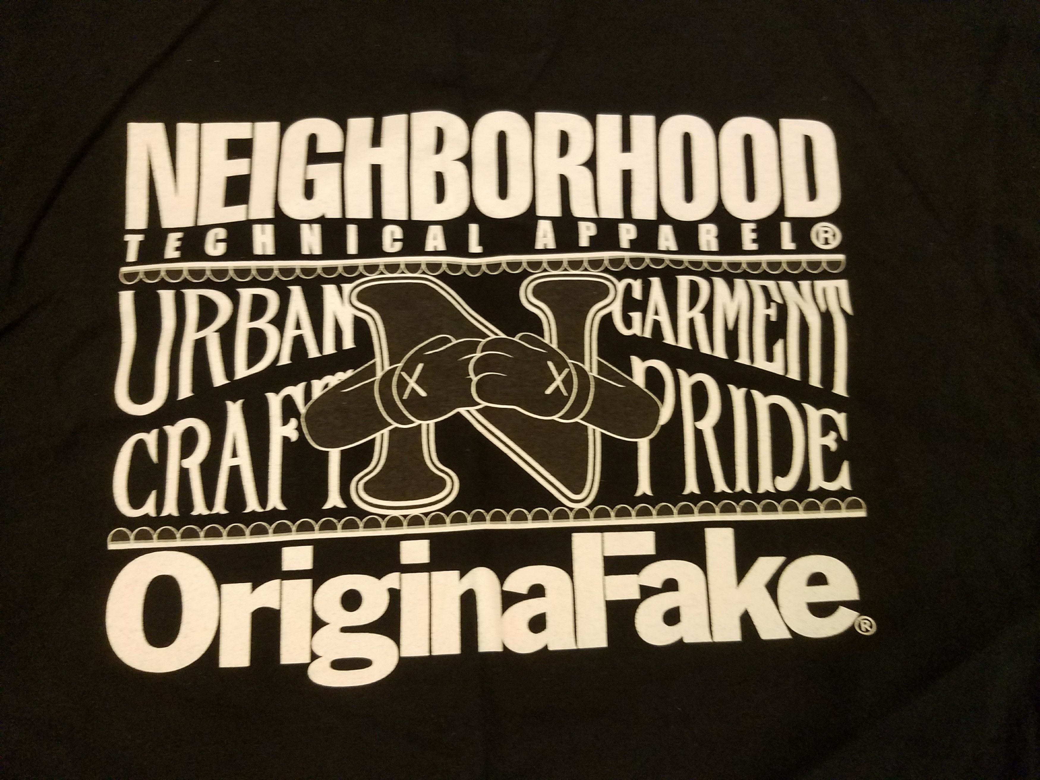 Kaws Neighborhood x Original Fake Tee Size US L / EU 52-54 / 3 - 3 Thumbnail