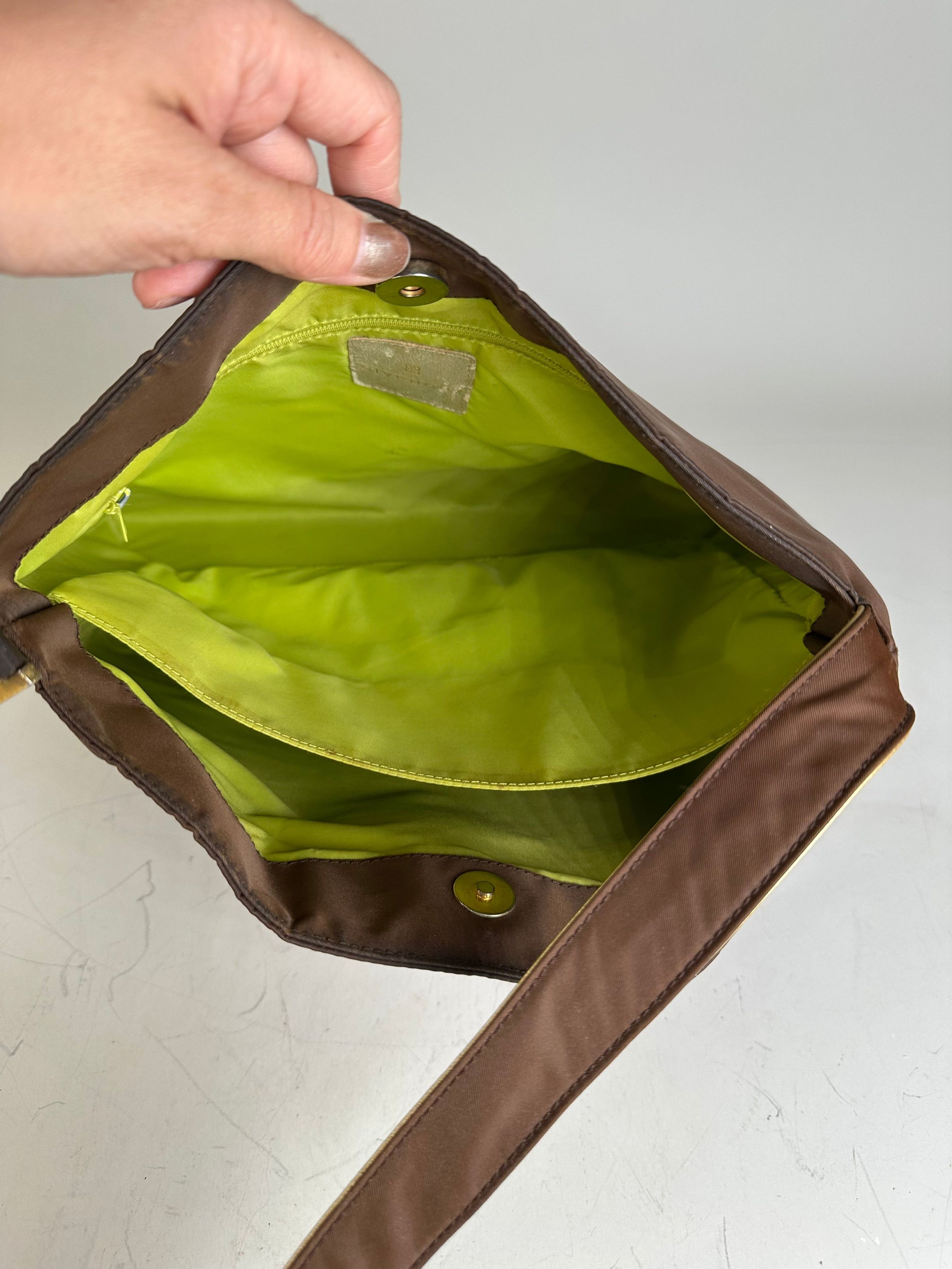 Givenchy Vintage Nylon Shoulder Bag Brown Olive Green Gold Size ONE SIZE - 13 Thumbnail