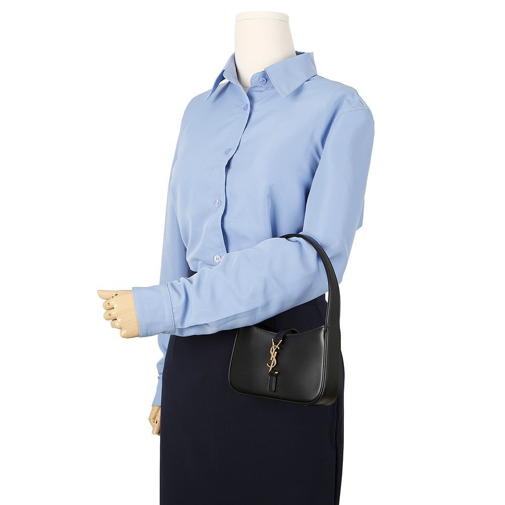 Yves Saint Laurent Le Size ONE SIZE - 12 Thumbnail