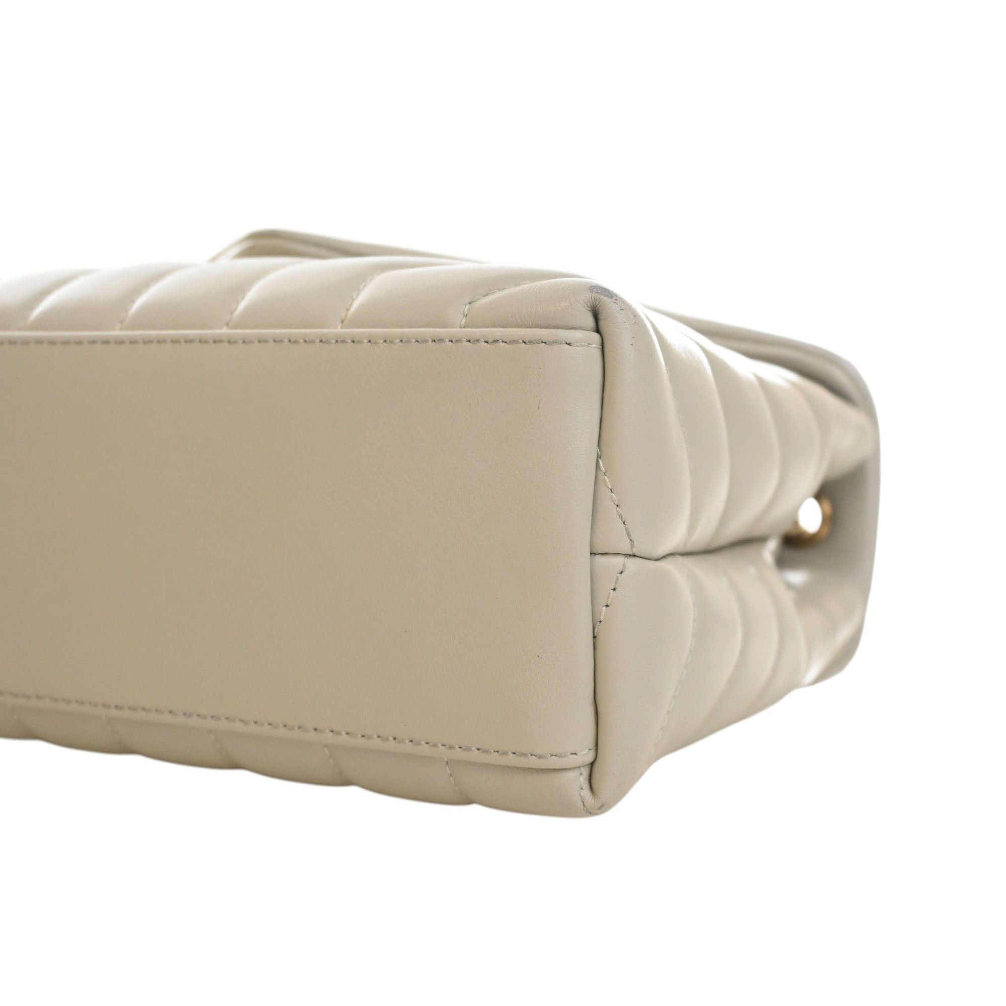 Saint Laurent Paris Matelasse Calfskin Monogram LouLou Shoulder Bag Size ONE SIZE - 13 Thumbnail