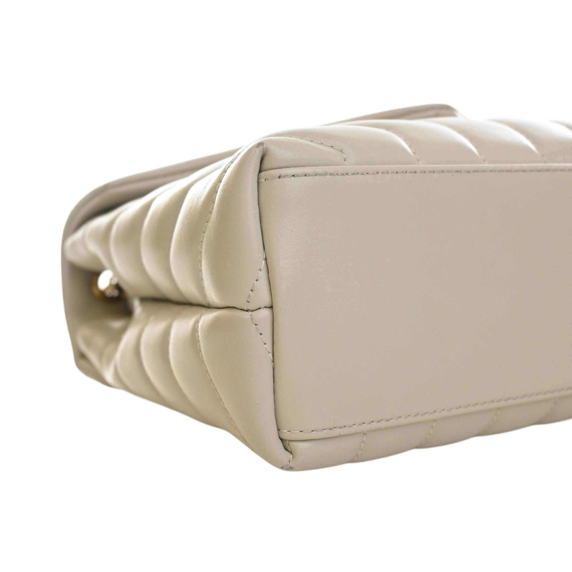 Saint Laurent Paris Matelasse Calfskin Monogram LouLou Shoulder Bag Size ONE SIZE - 12 Thumbnail