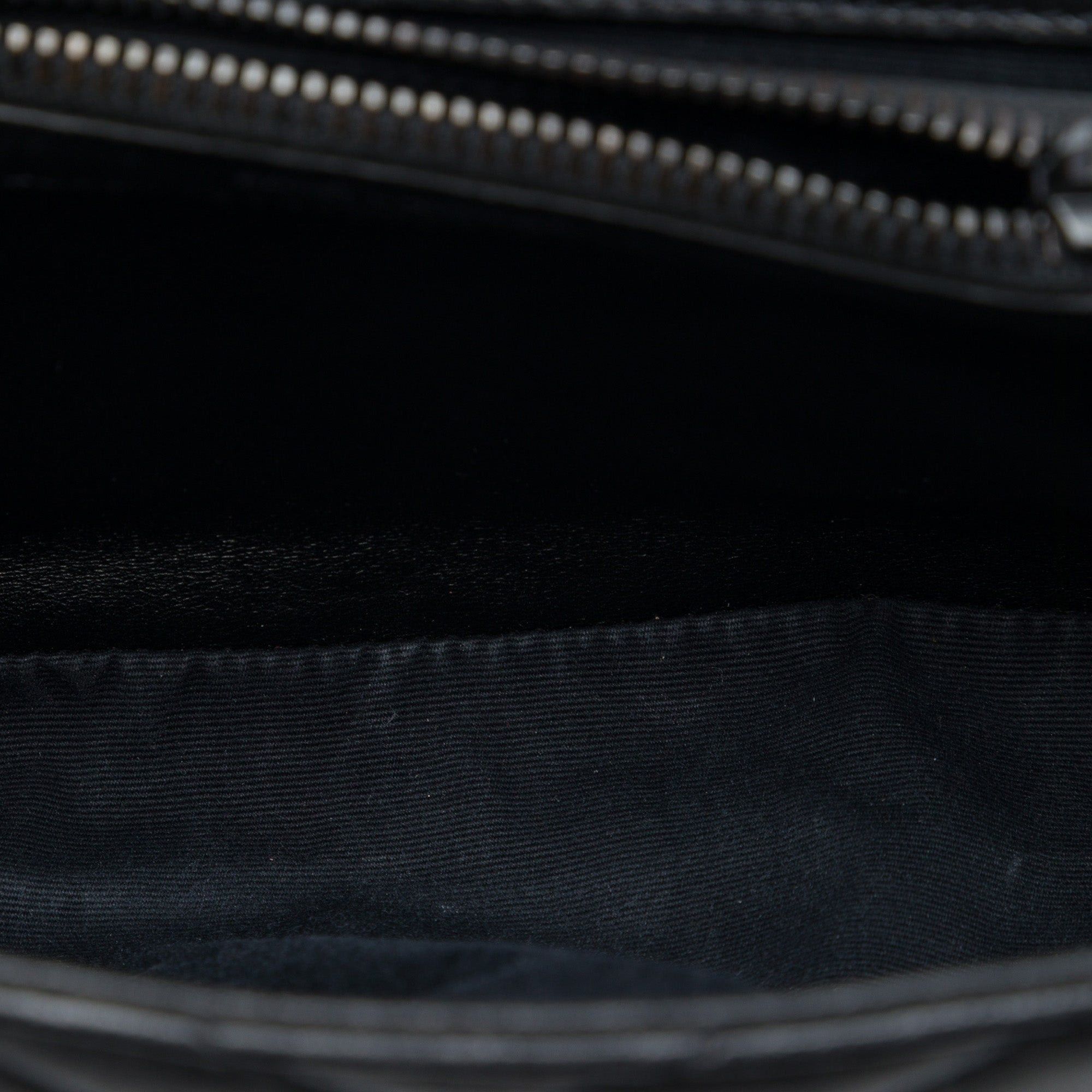 Saint Laurent Paris Chevron Sheepskin Monogram Monochrome College Bag Size ONE SIZE - 4 Thumbnail