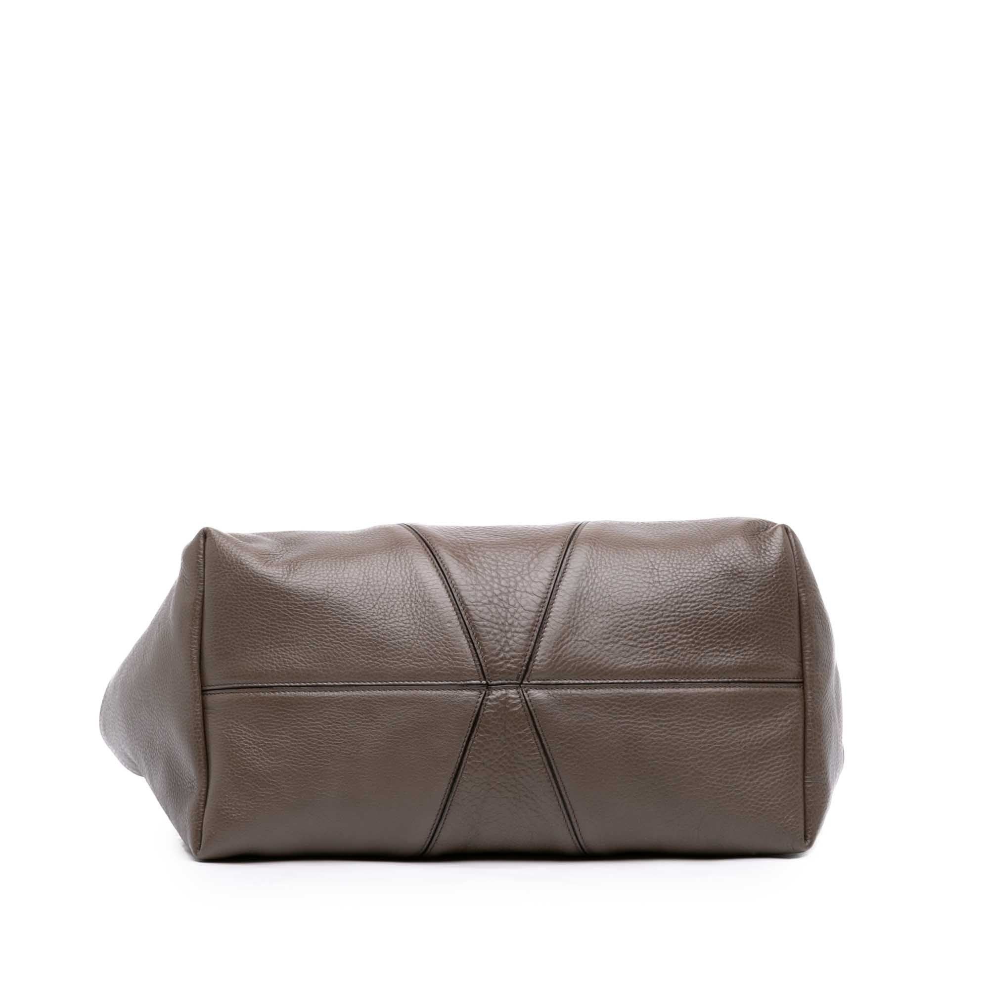 Chloe Grained Calfskin Spin East West Tote Size ONE SIZE - 3 Thumbnail
