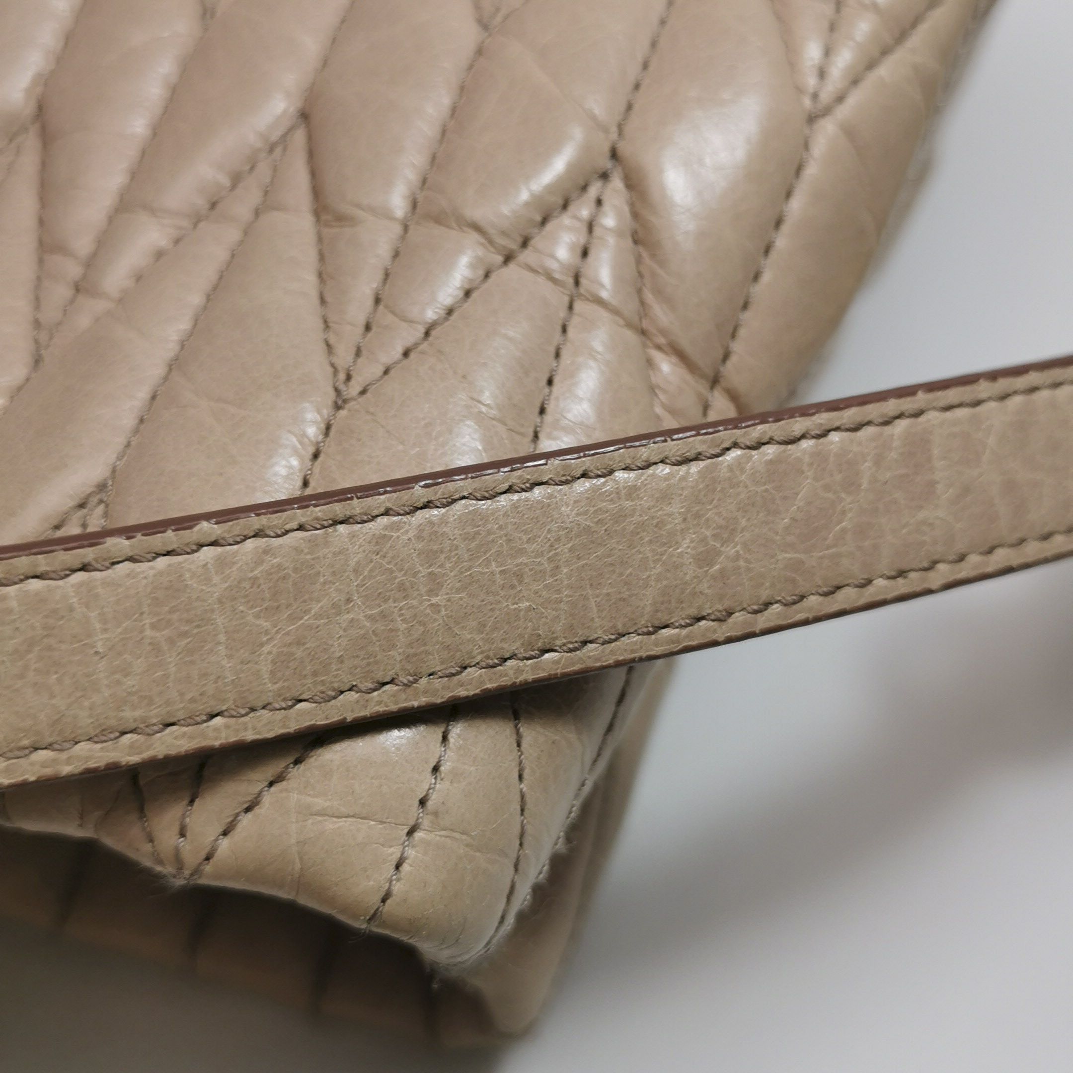 Miu Miu Miu Miu Quilted Leather Handle Bag Beige Size ONE SIZE - 14 Thumbnail