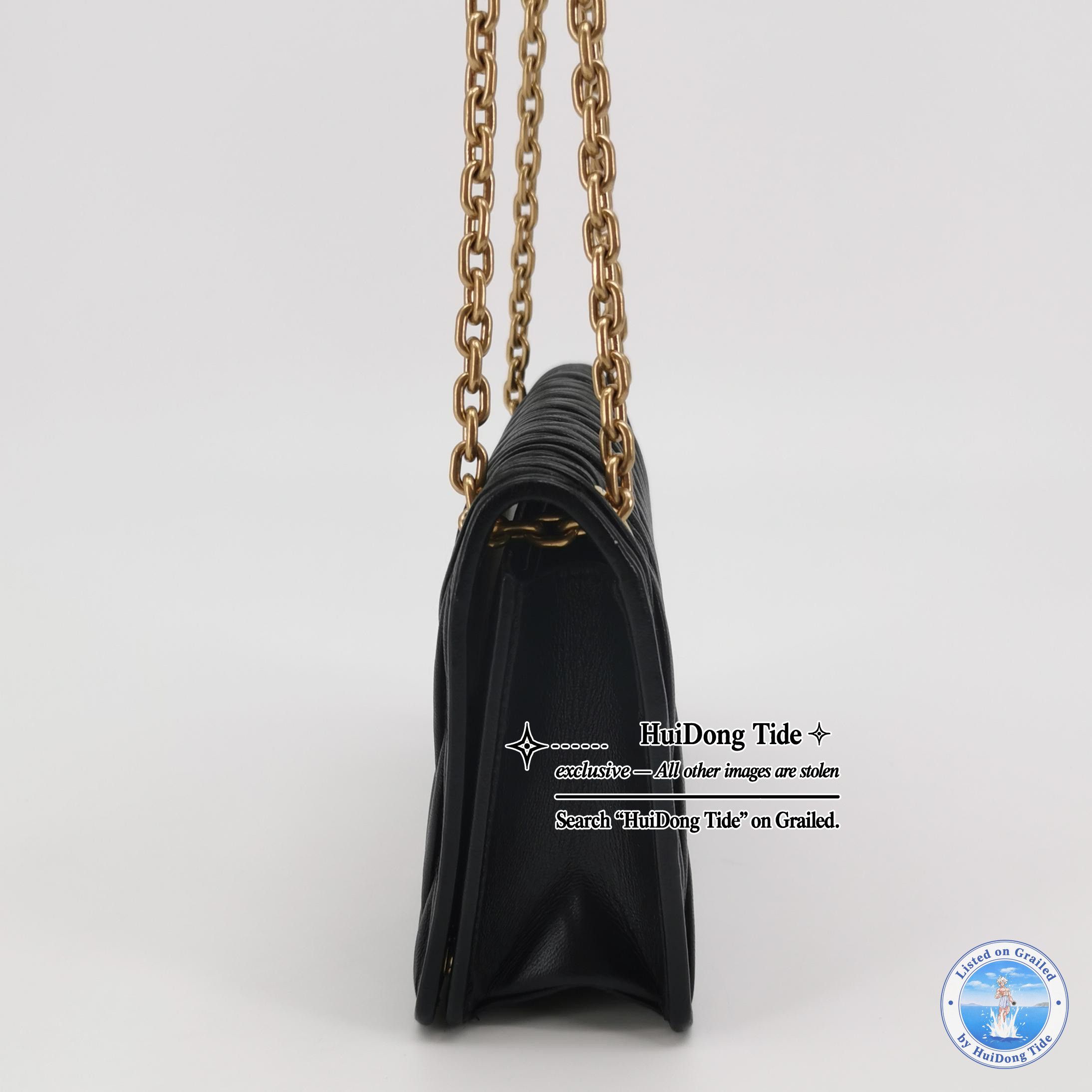 Miu Miu Miu Miu Matelassé Leather Shoulder Bag Size ONE SIZE - 3 Thumbnail