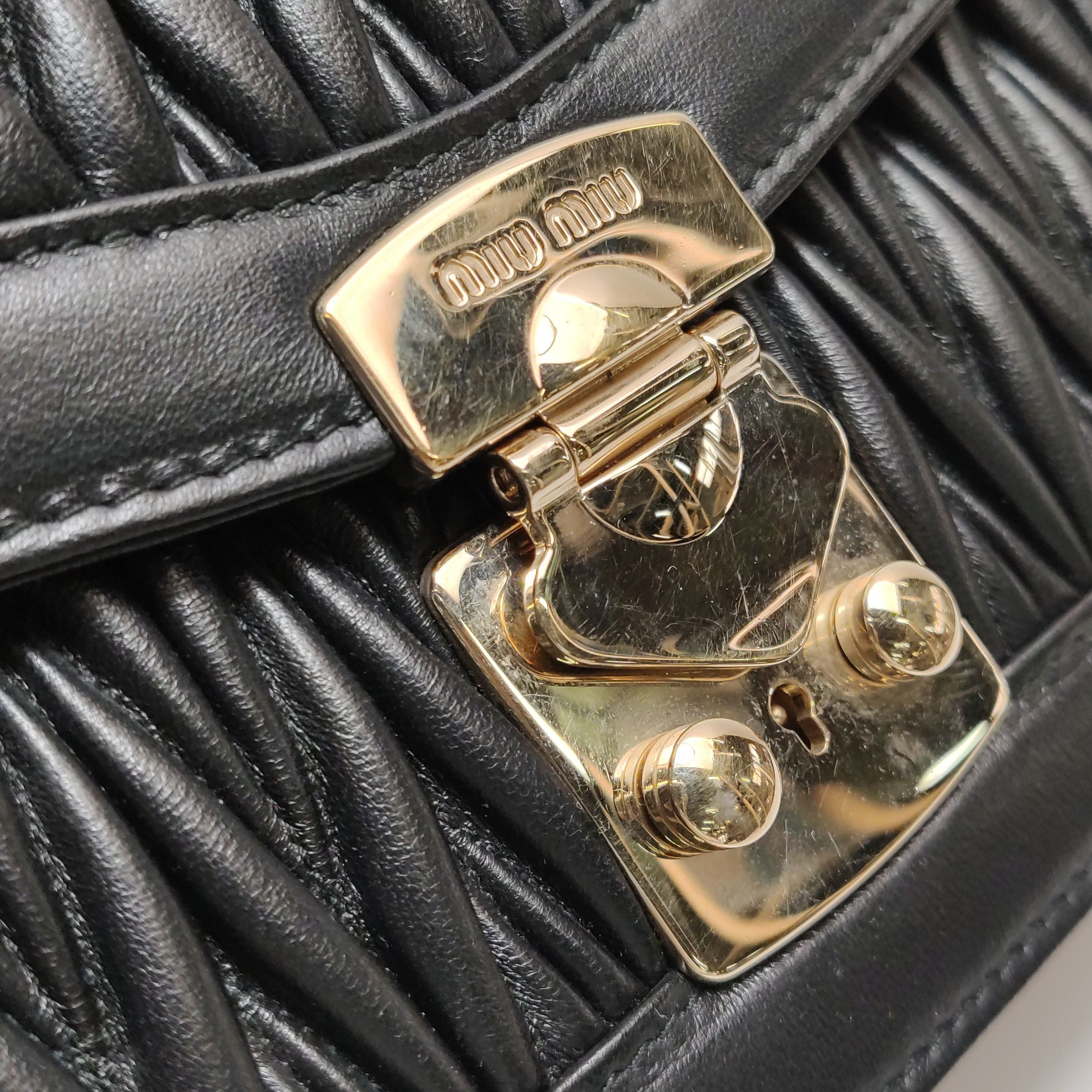 Miu Miu Miu Miu Black Matelassé Leather Shoulder Bag Size ONE SIZE - 13 Thumbnail