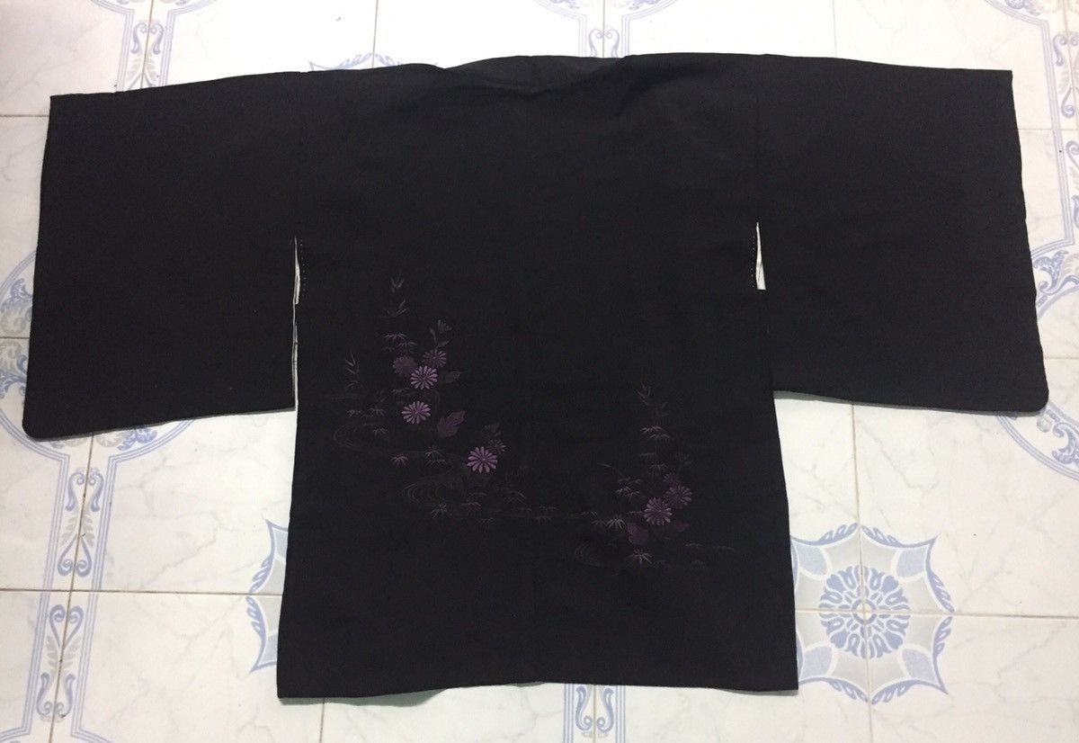 Japanese Brand Japanese Kimono with Beautiful Purple Flower Decoration🔥🔥 Size US L / EU 52-54 / 3 - 5 Thumbnail