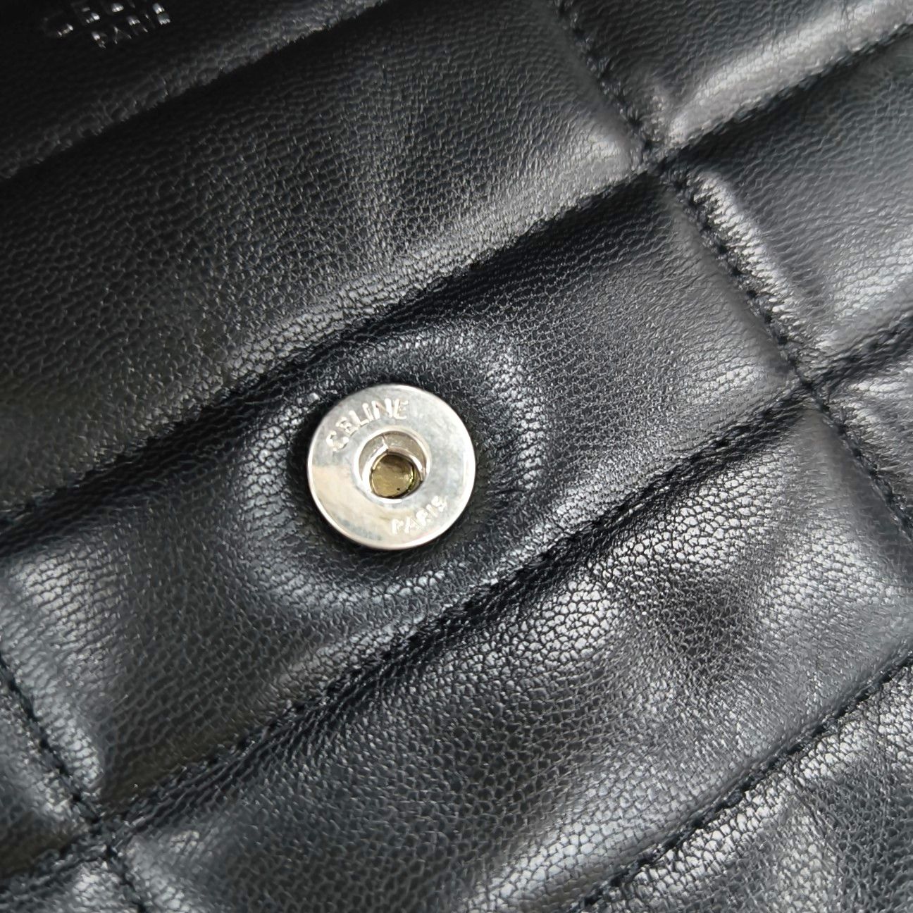Celine CELINE Matelasse Quilted Lambskin Shoulder Bag ONE SIZE Size ONE SIZE - 10 Thumbnail