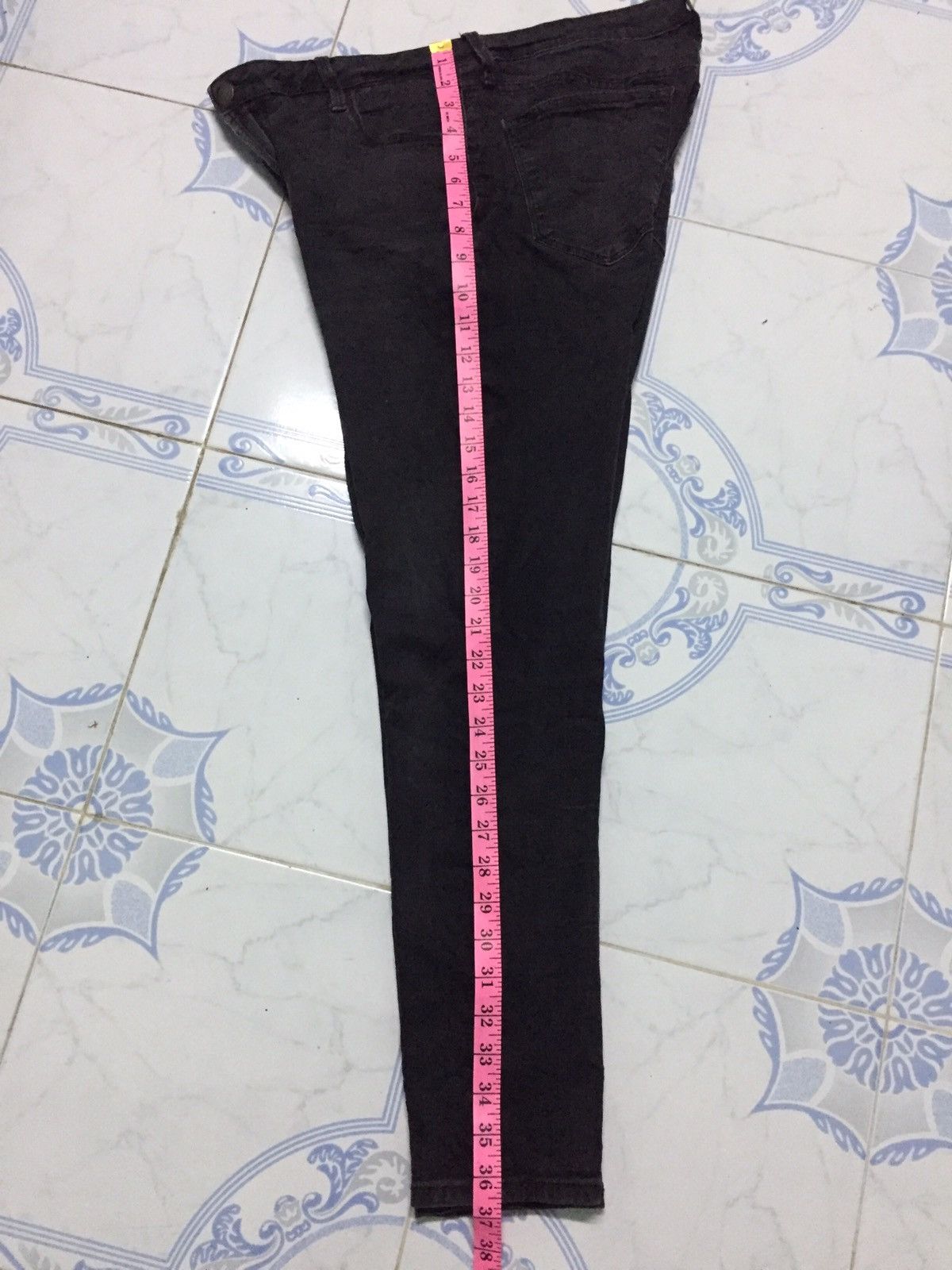 Japanese Brand Old Navy Rockstar Jean Black Size US 34 / EU 50 - 4 Thumbnail
