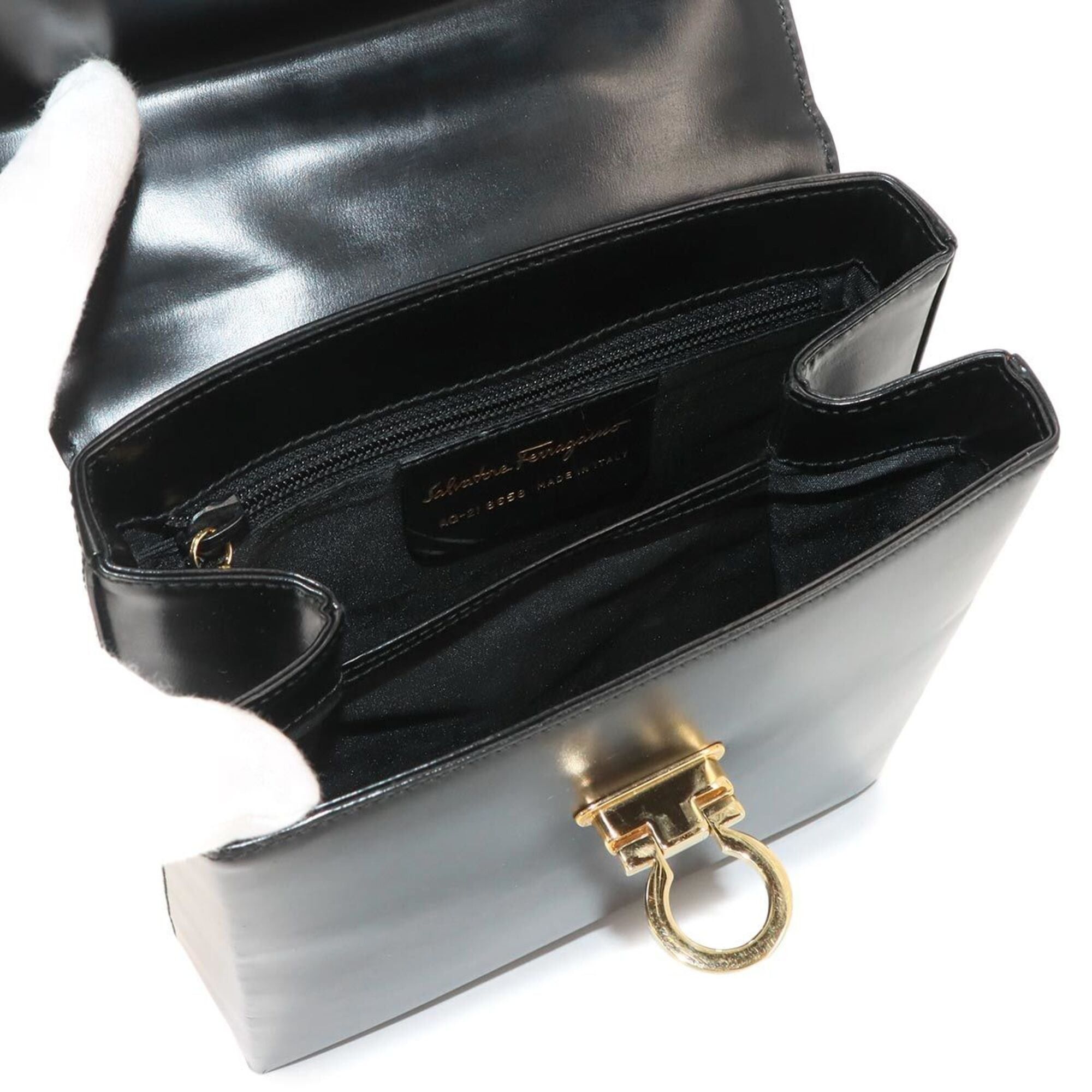 Salvatore Ferragamo Salvatore Ferragamo Gancini 2-way Hand/Shoulder Handbag, Leather, Black, 21 8658, Gold Hardware, Bag Size ONE SIZE - 8 Thumbnail