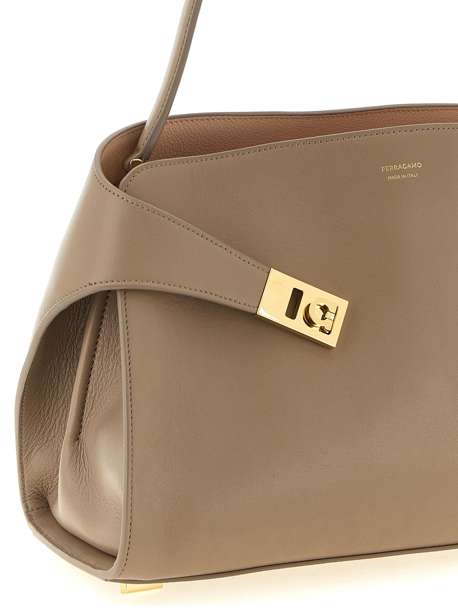 Salvatore Ferragamo 'Hug Soft (M)' Shoulder Bag Size ONE SIZE - 3 Thumbnail