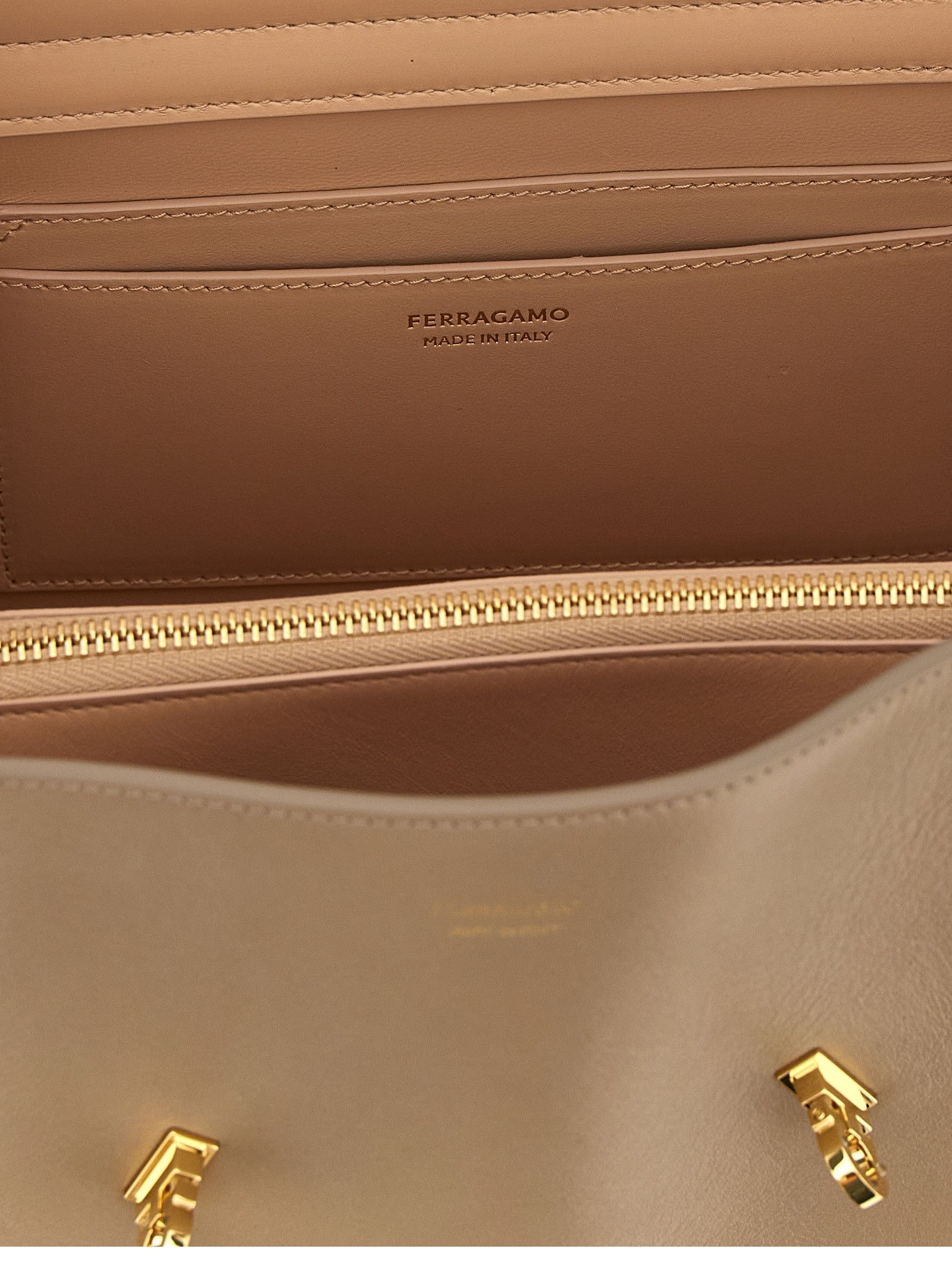 Salvatore Ferragamo 'Hug Soft (M)' Shoulder Bag Size ONE SIZE - 4 Thumbnail